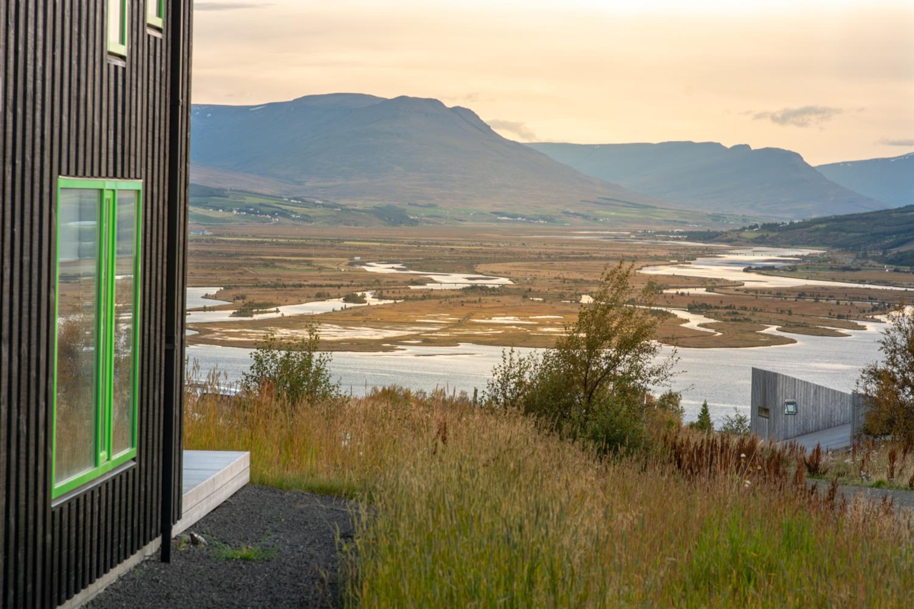 Viking Cottages & Apartments