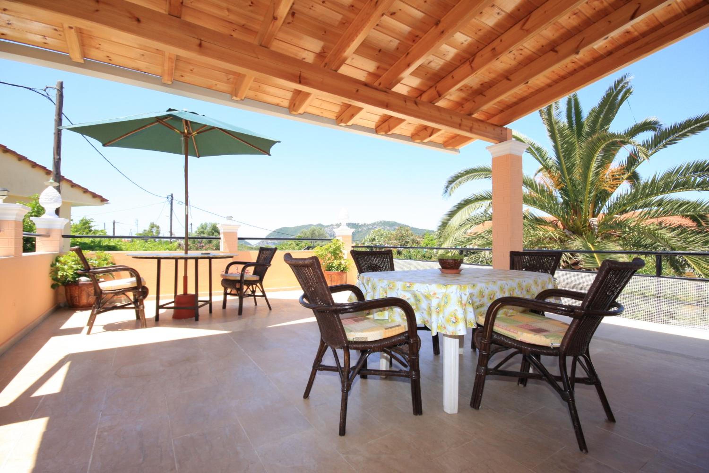 Kostas Apartments & studios