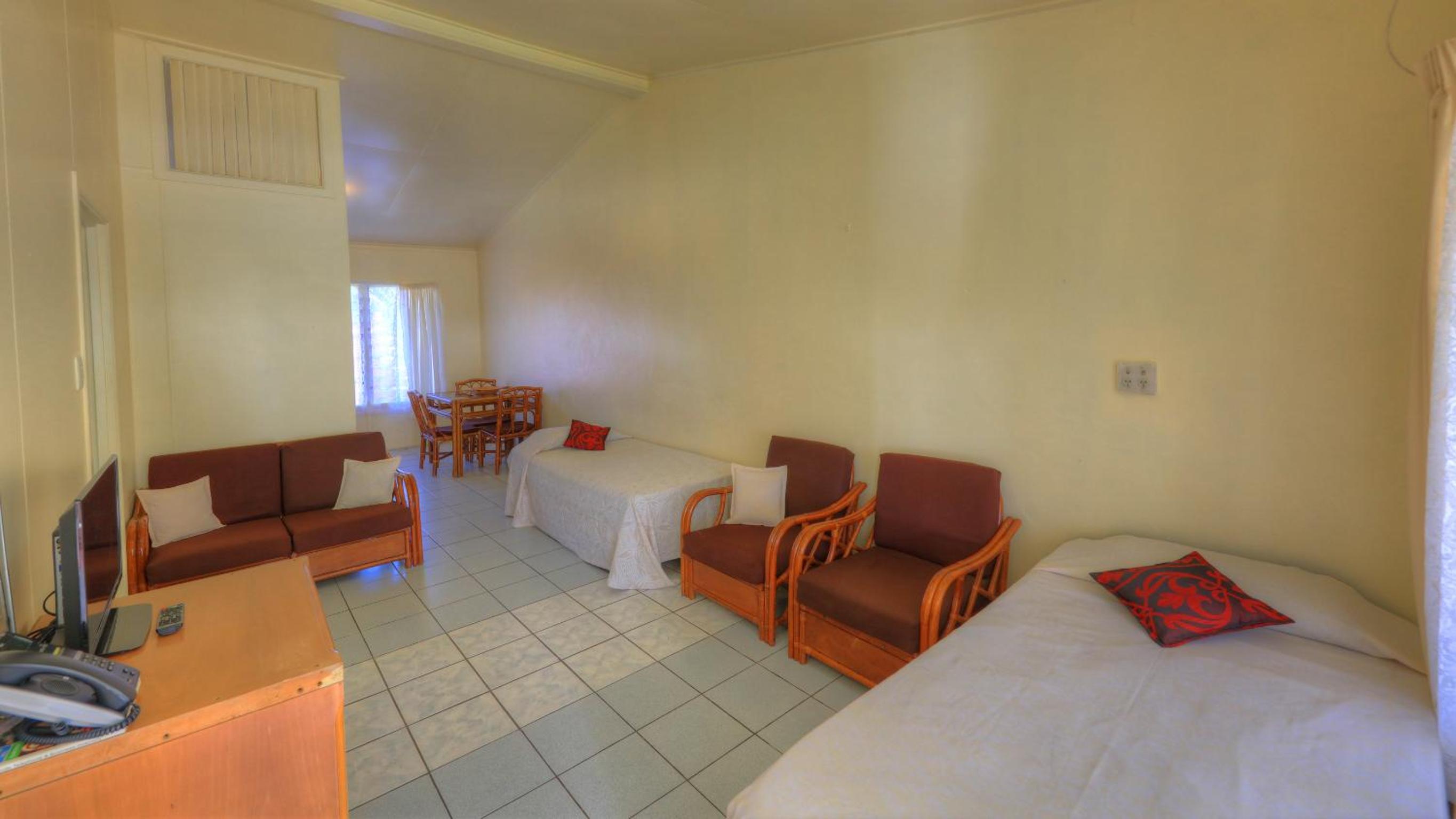 Kiikii Inn & Suites