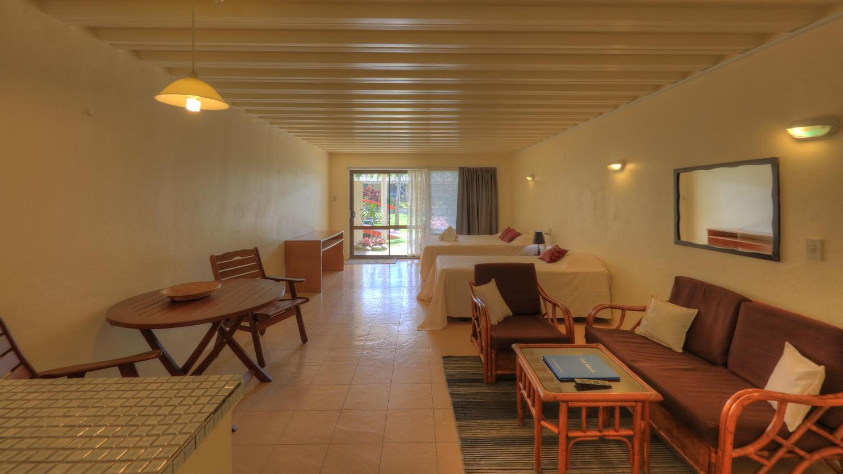 Kiikii Inn & Suites