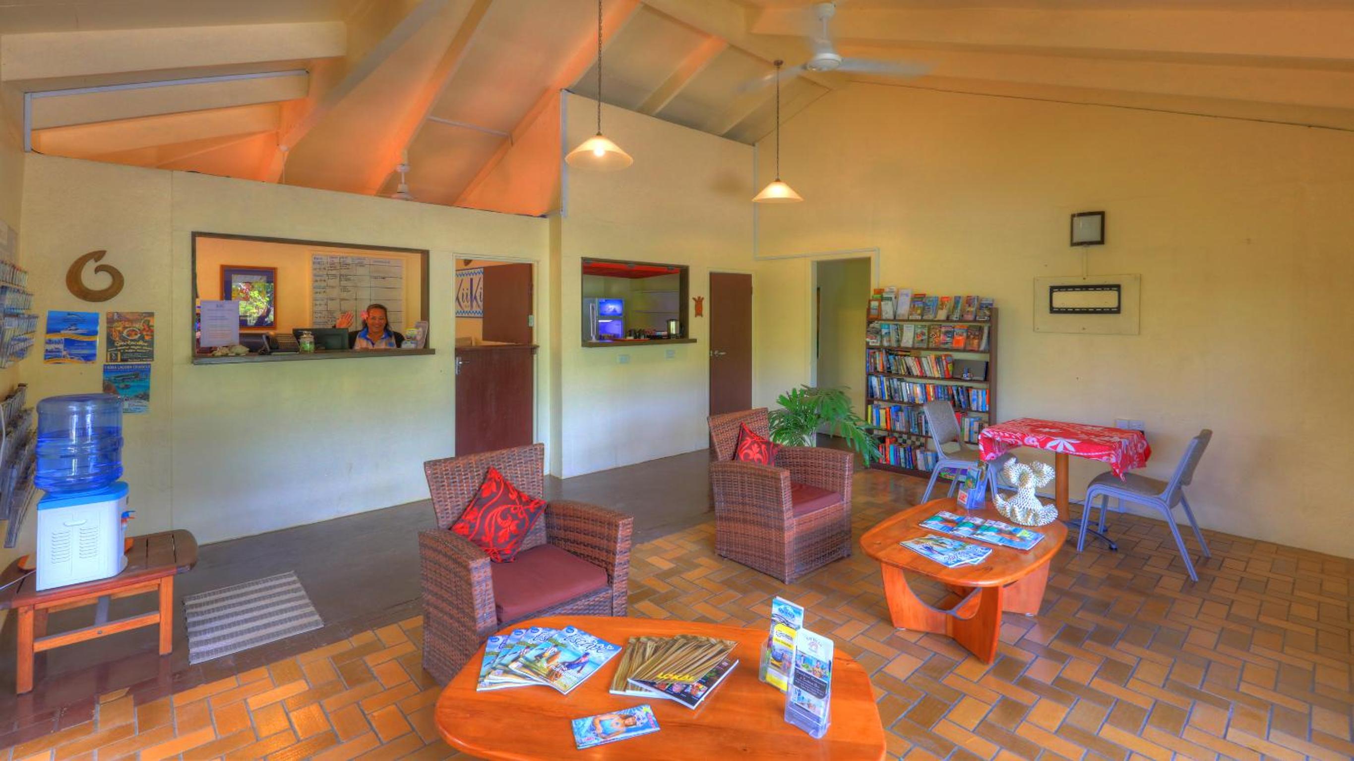 Kiikii Inn & Suites