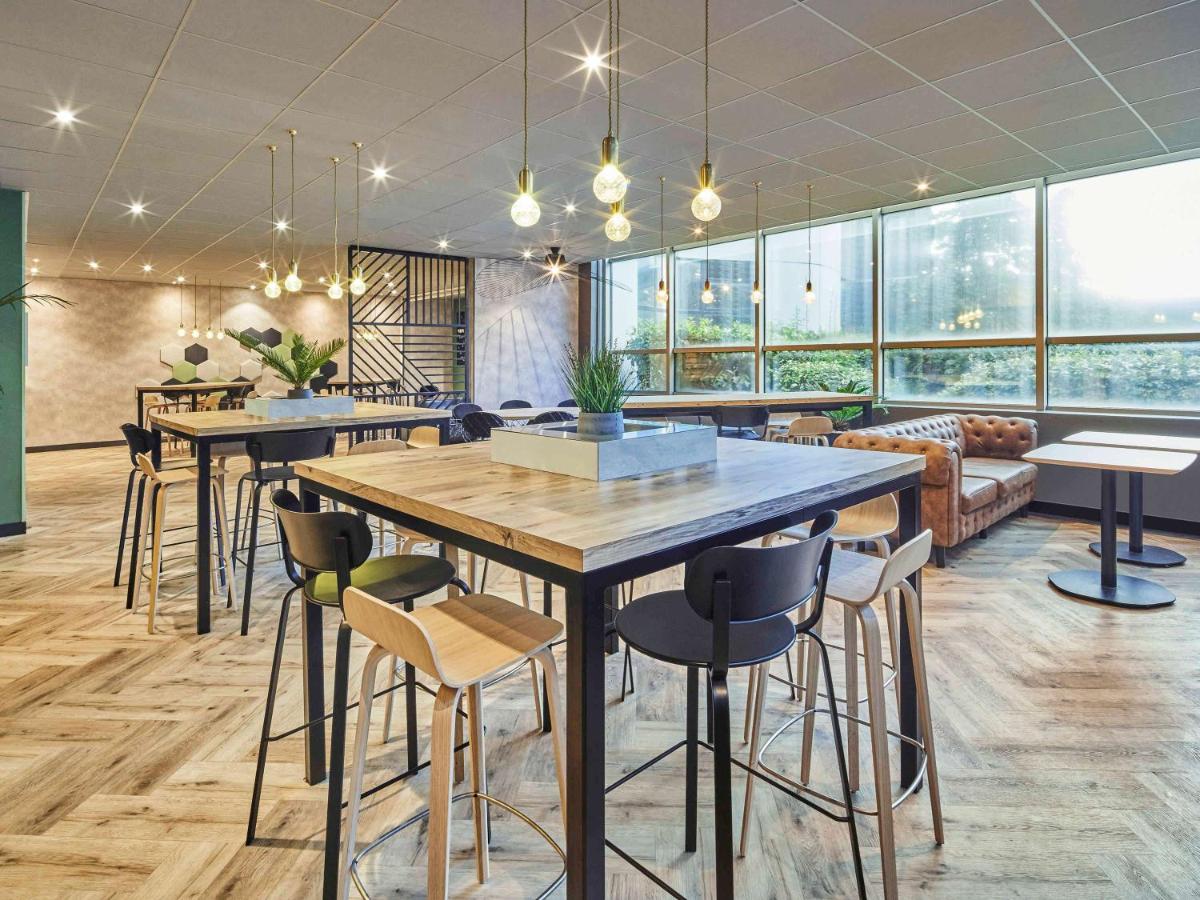 meeting room