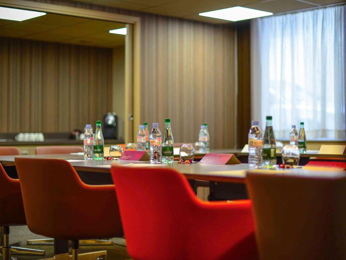 meeting room