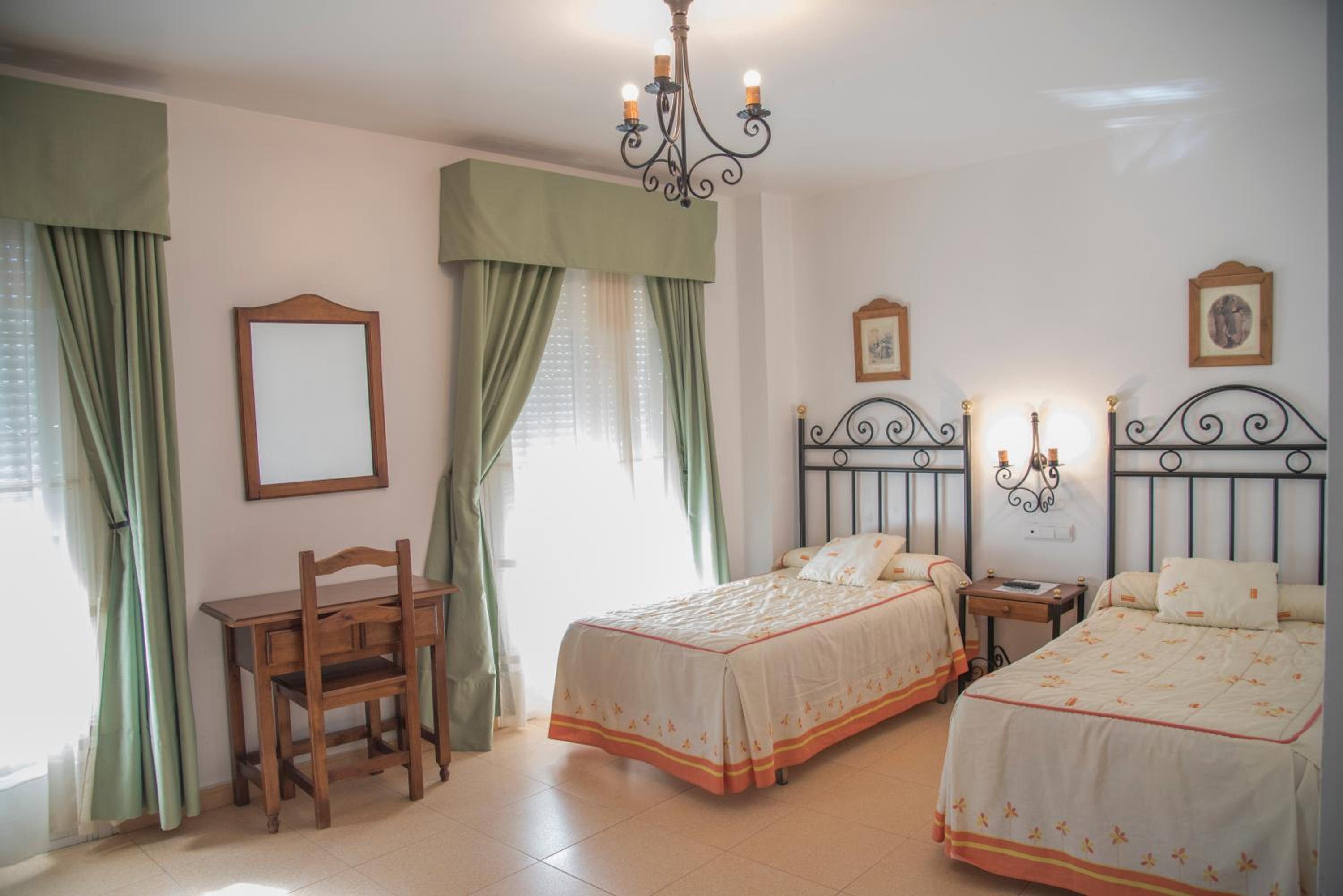 Hostal DP El Pilar