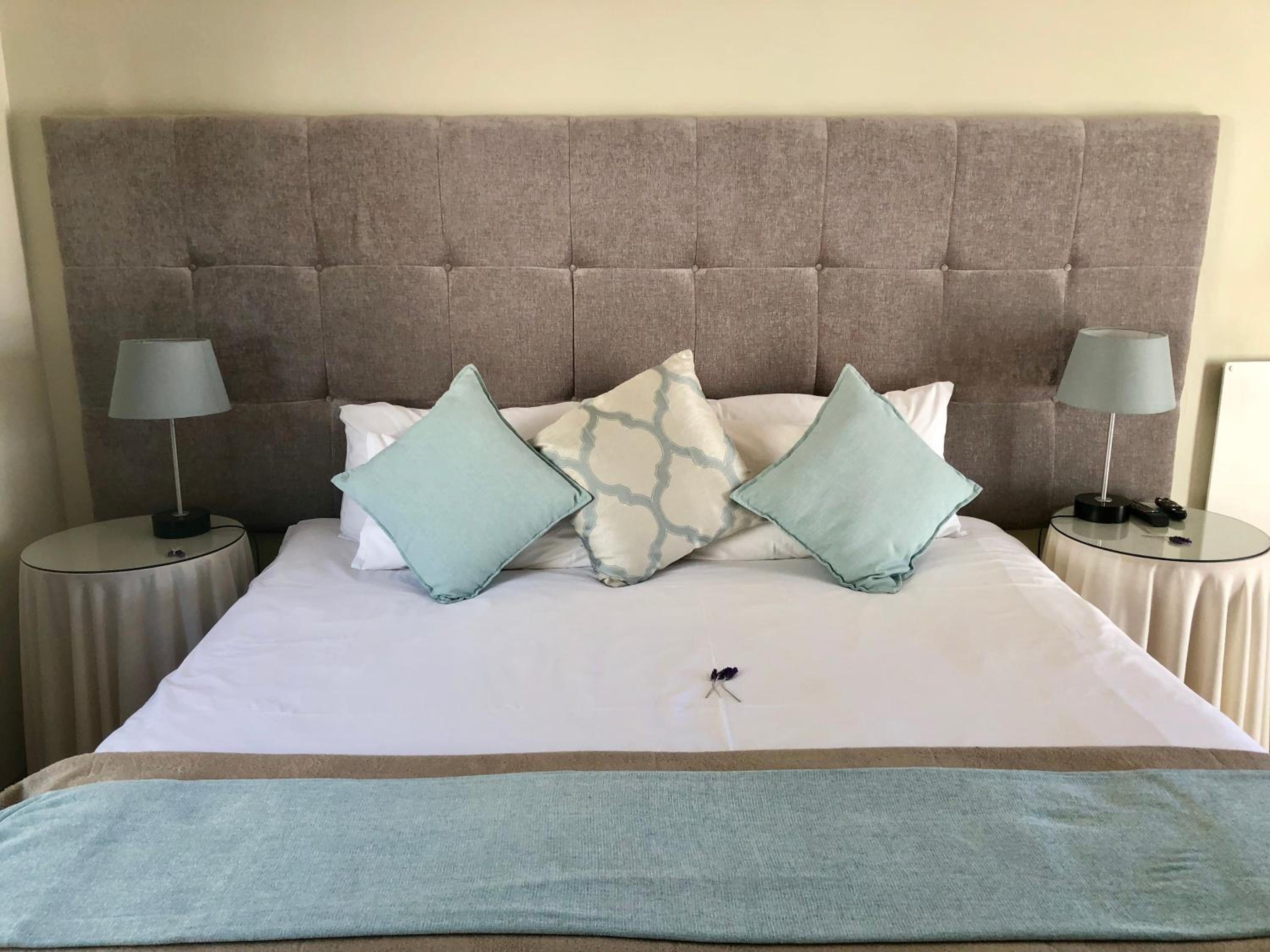 Sandra's Guest House