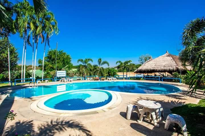 Duenshine Resort