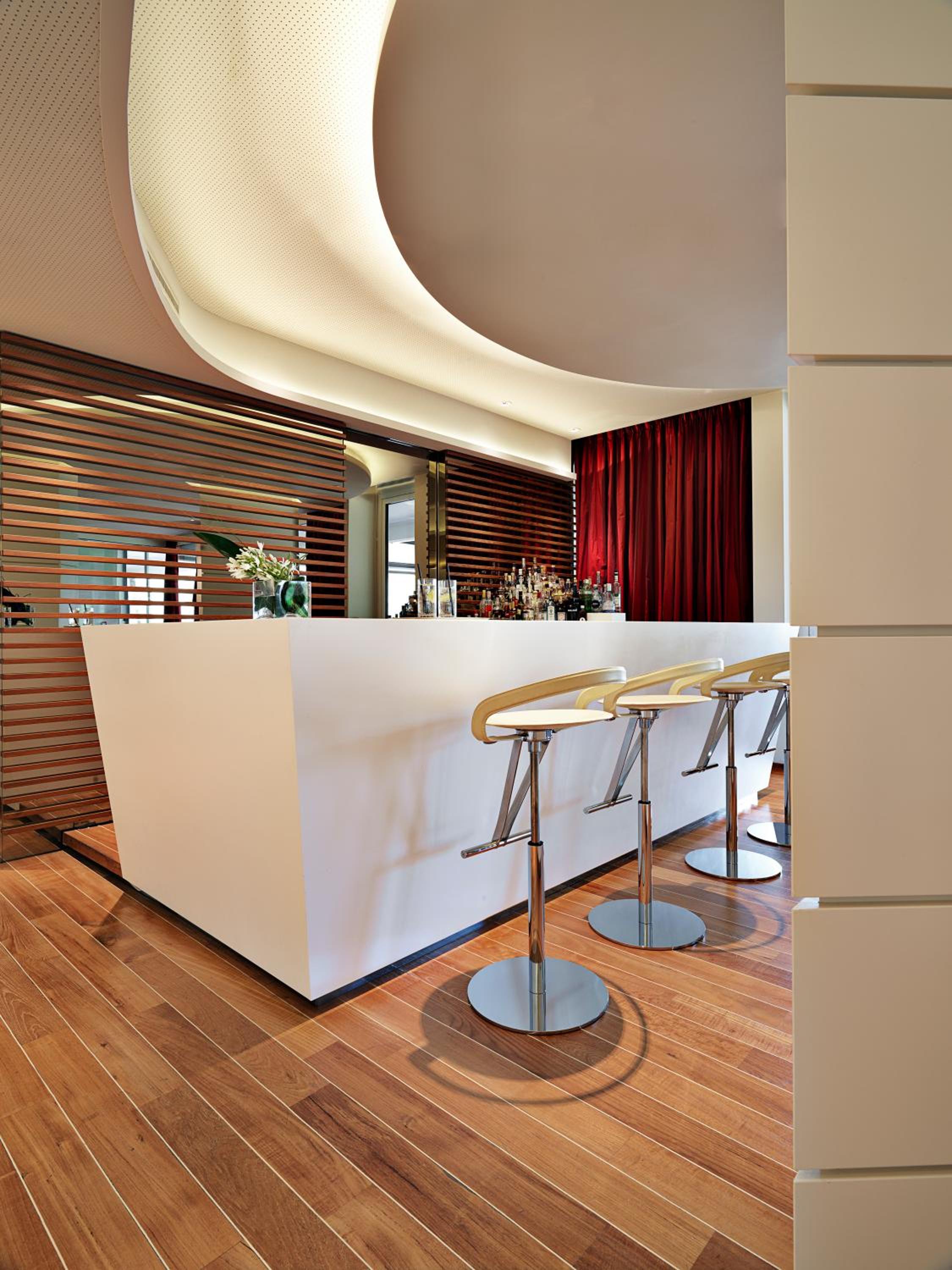 Lugano Vacations - The View Lugano - Property Image 3