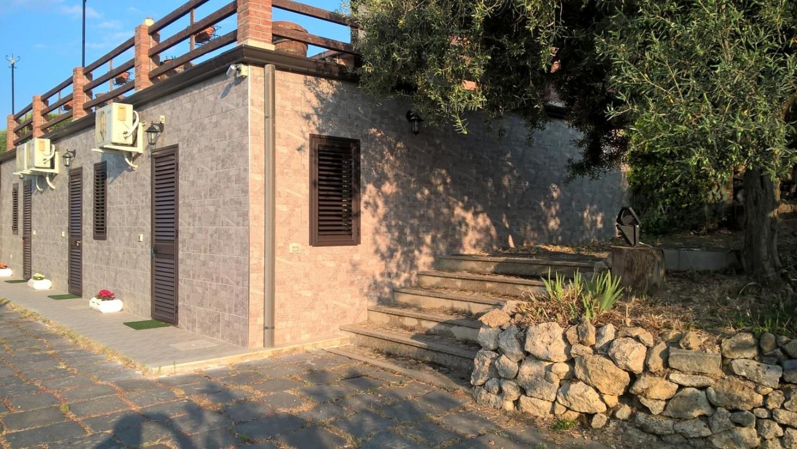 Bed House Floristella