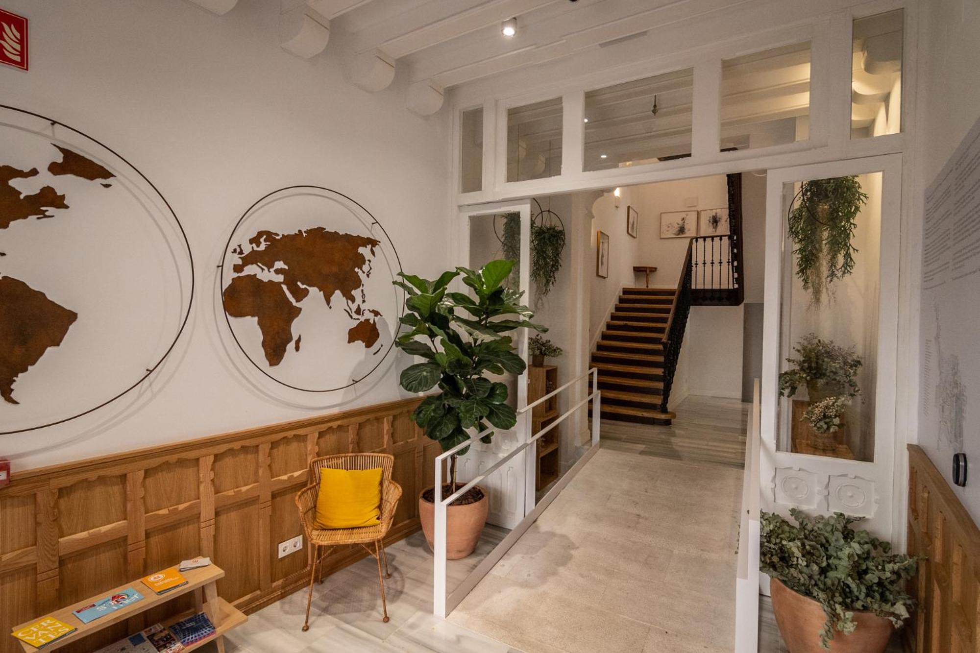 Plaza Mayor Suites & Apartments