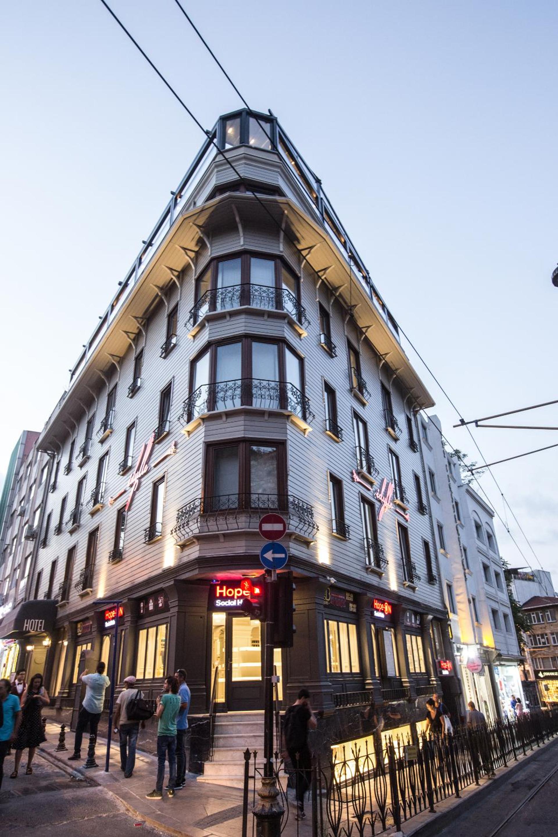 Idylle Hotel - Image 105