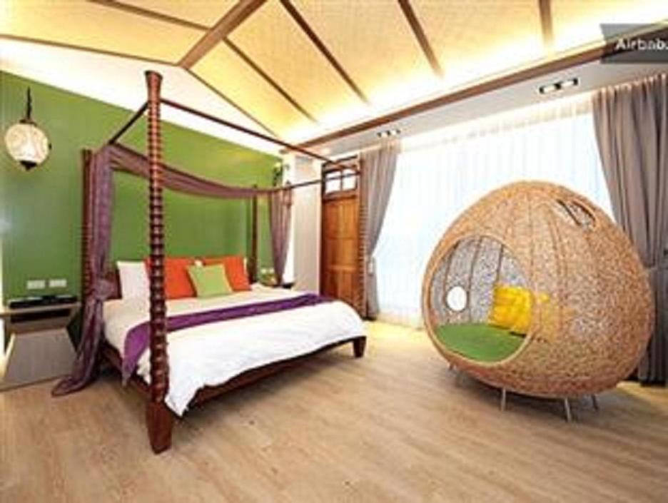 Follow Me designed B&B