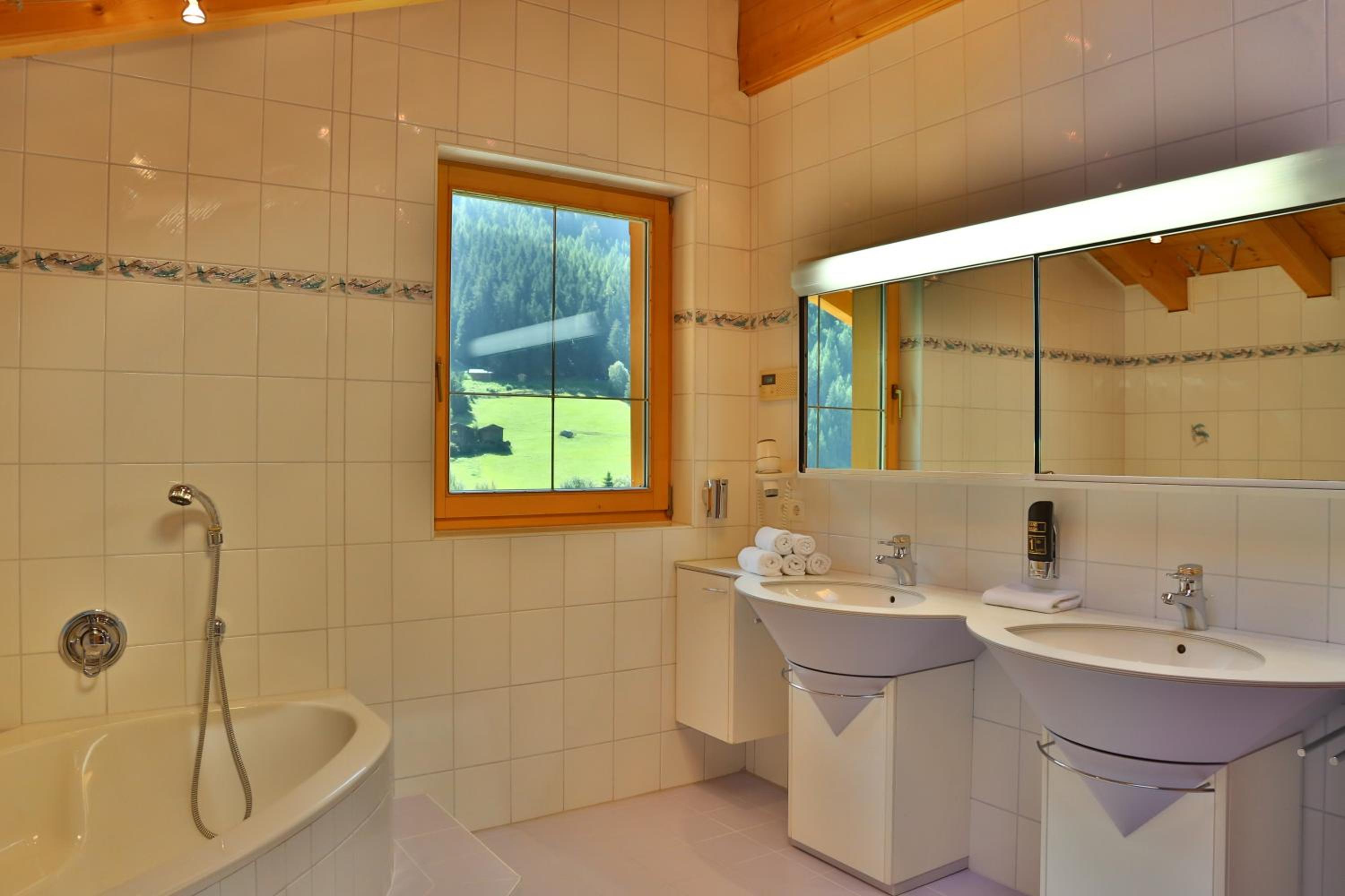Alp Larain B&B