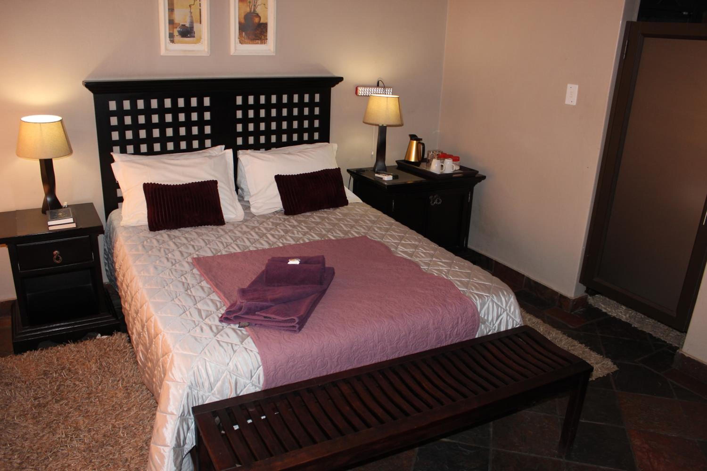 Royal Game Guest House