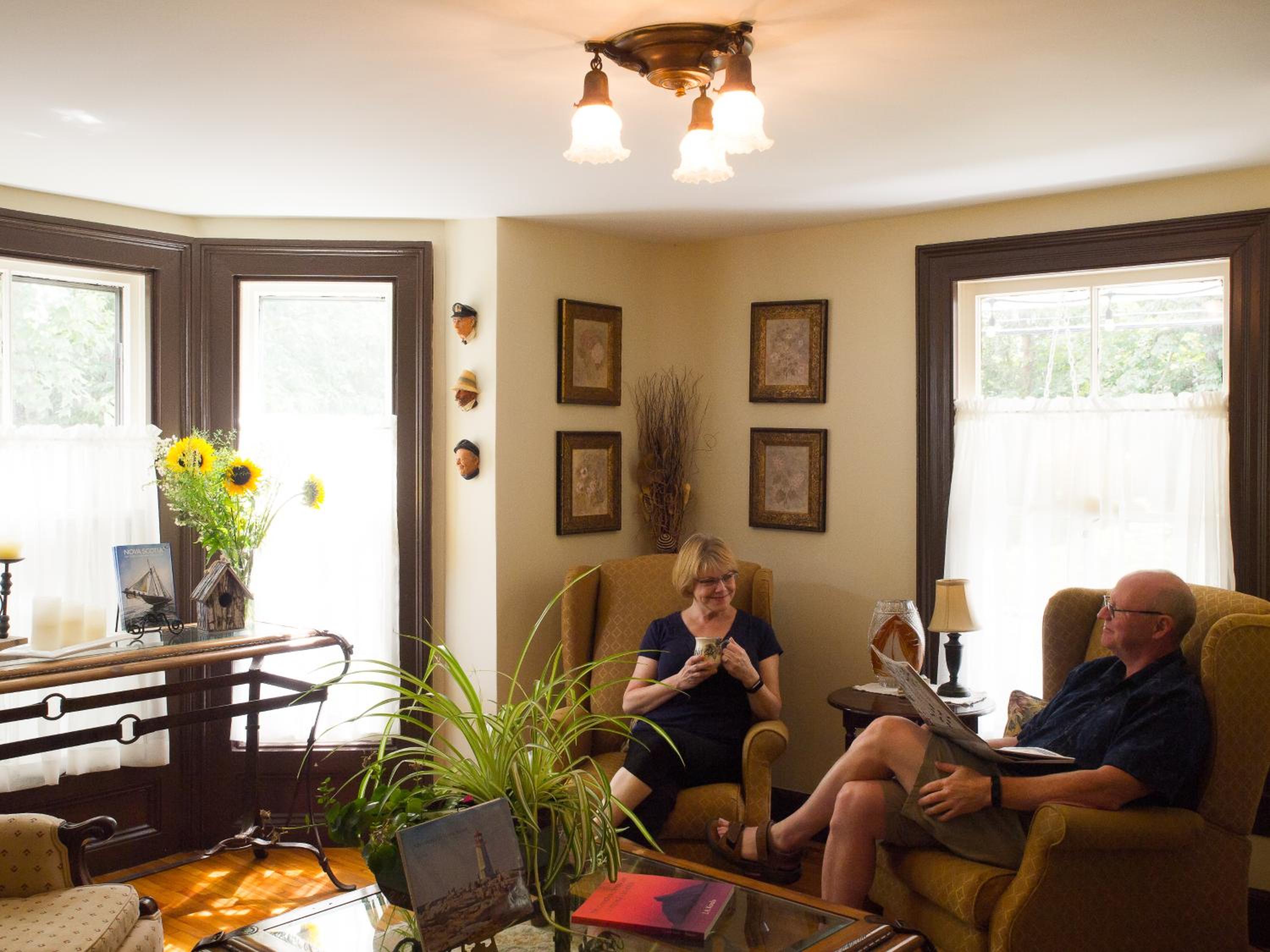 Farmhouse Inn B&B