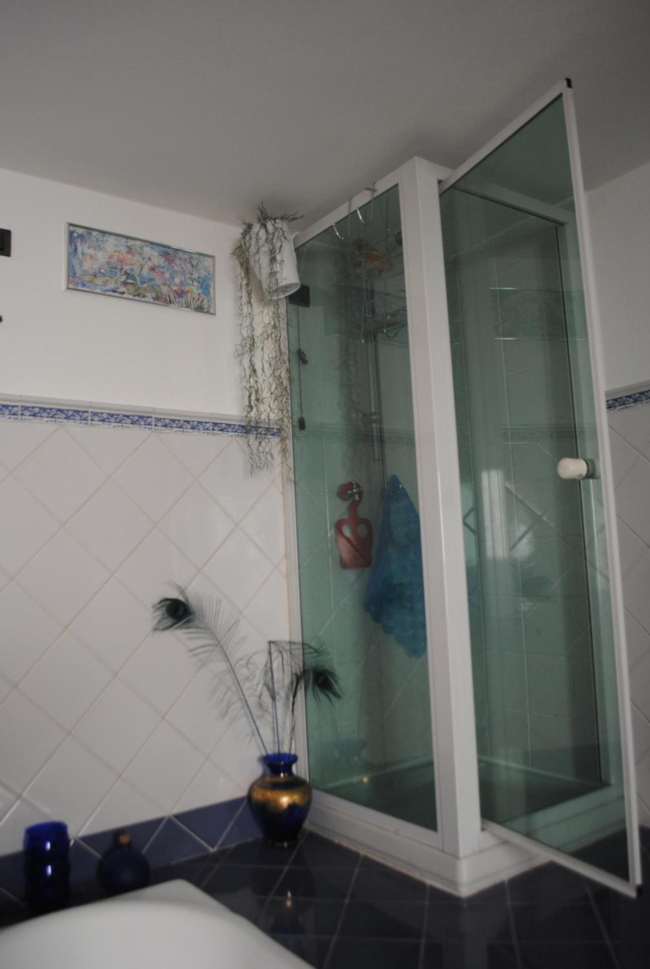 Photo 35