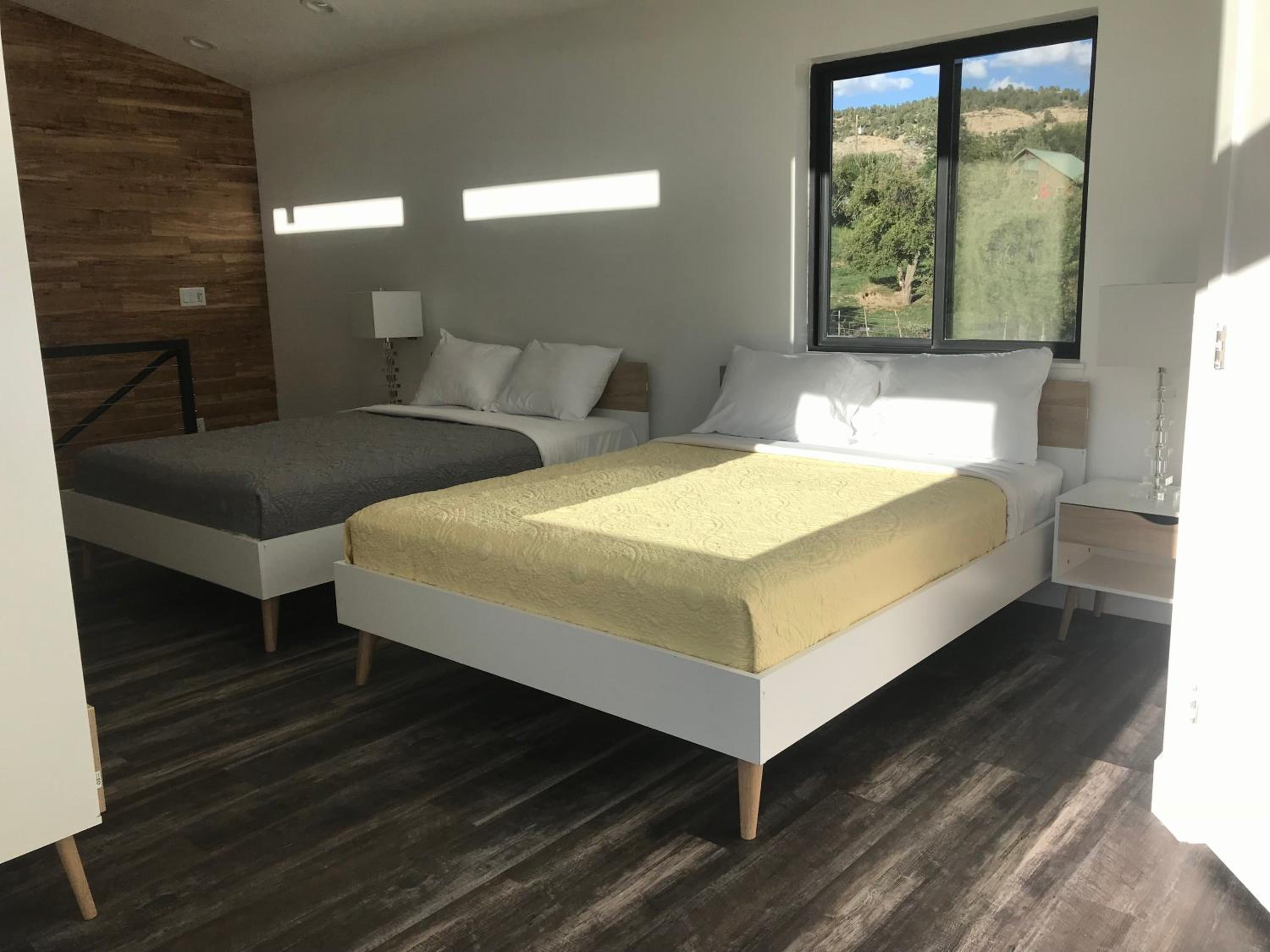 Glendale Vacations - Apple Hollow Cabins - Property Image 33