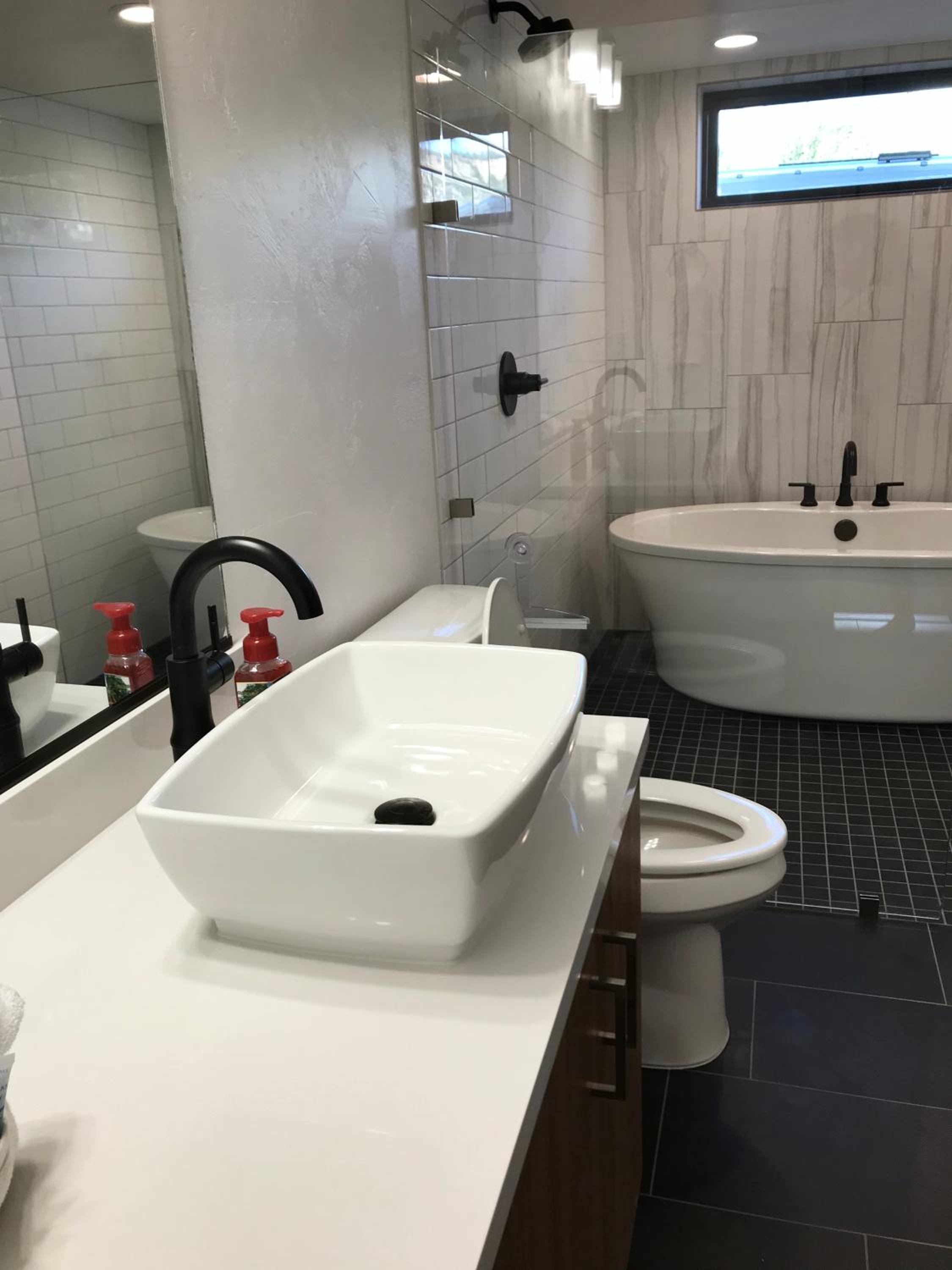 Glendale Vacations - Apple Hollow Cabins - Property Image 23