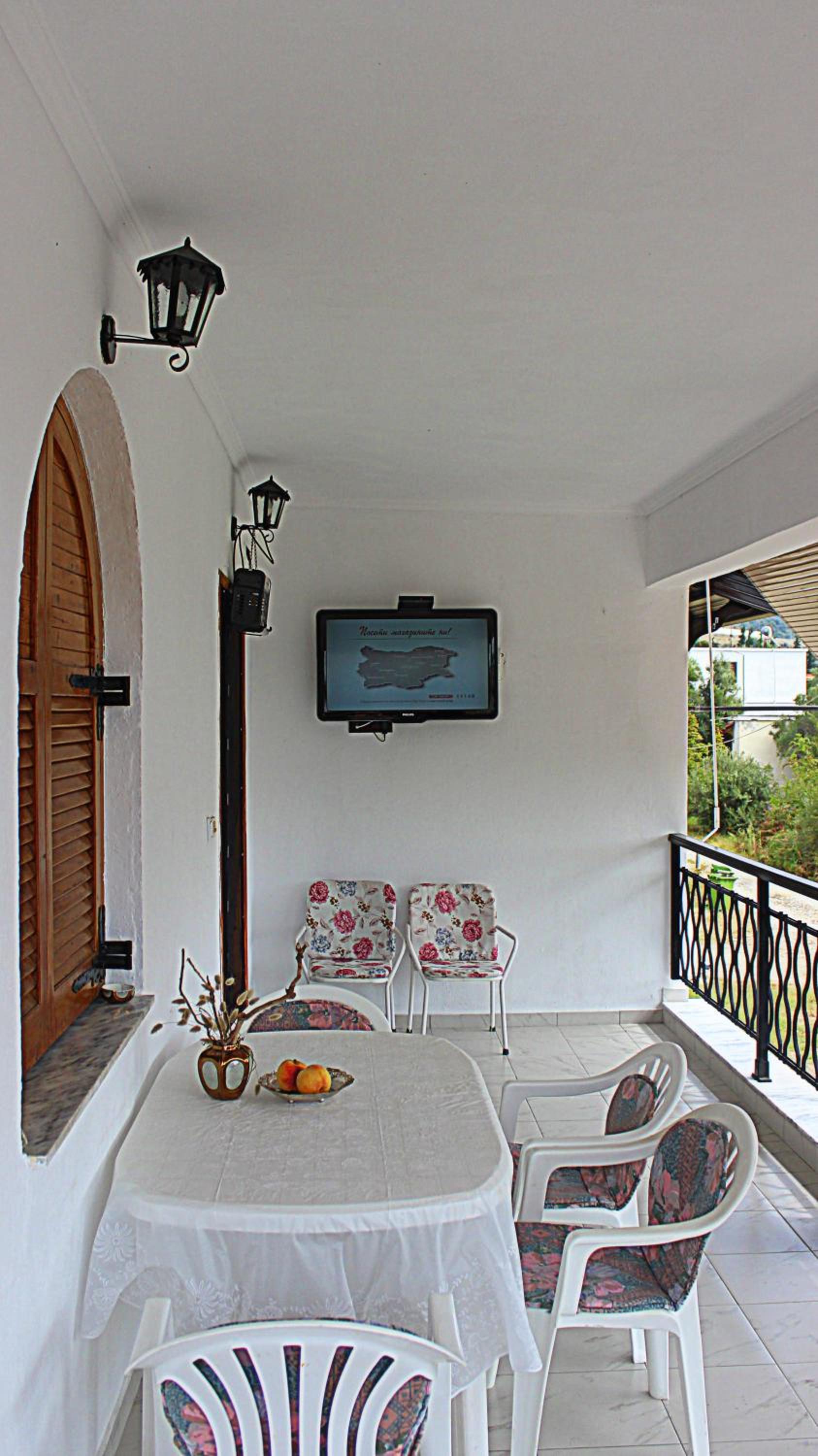 Cozy Asprovalta Home by the Sea