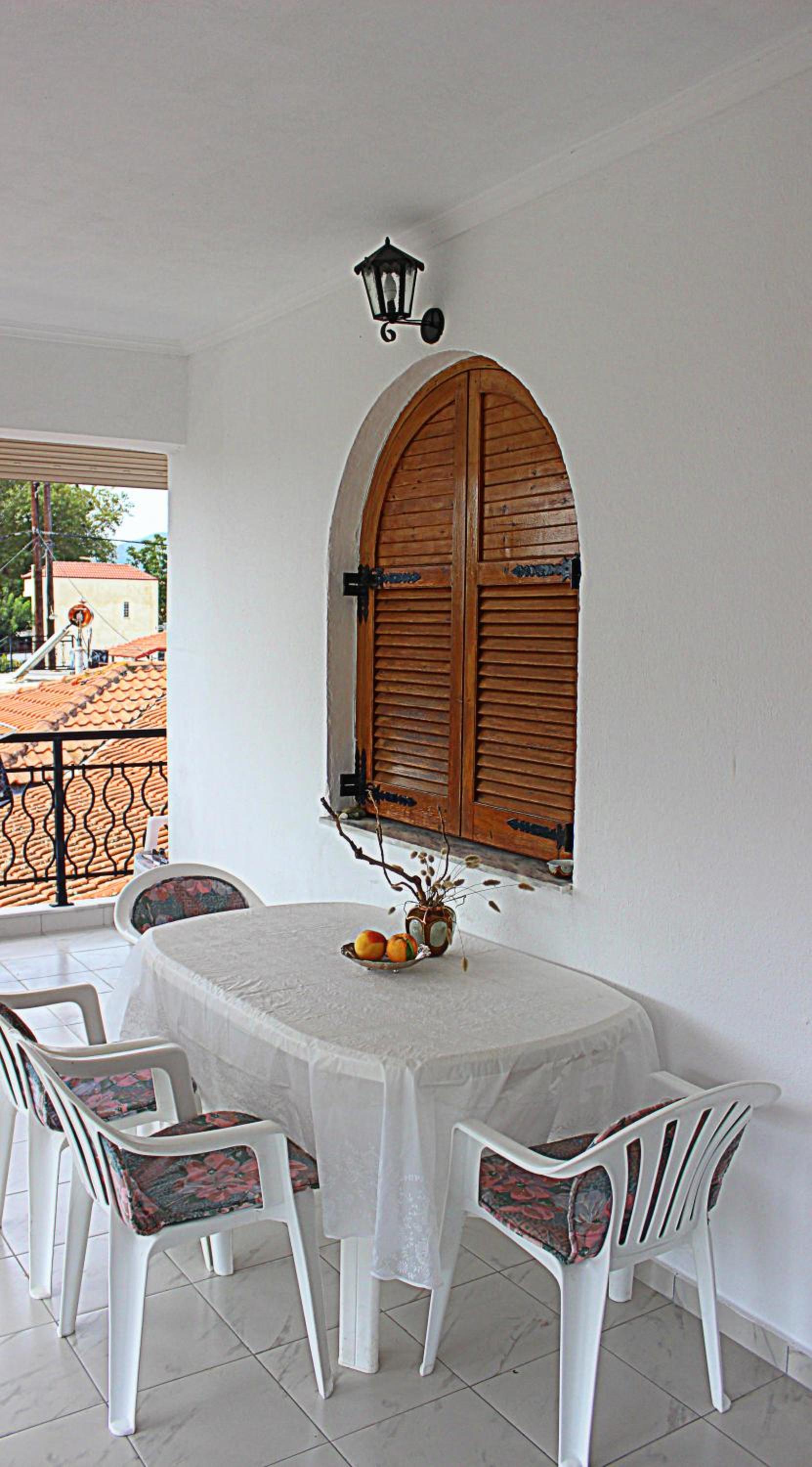 Cozy Asprovalta Home by the Sea