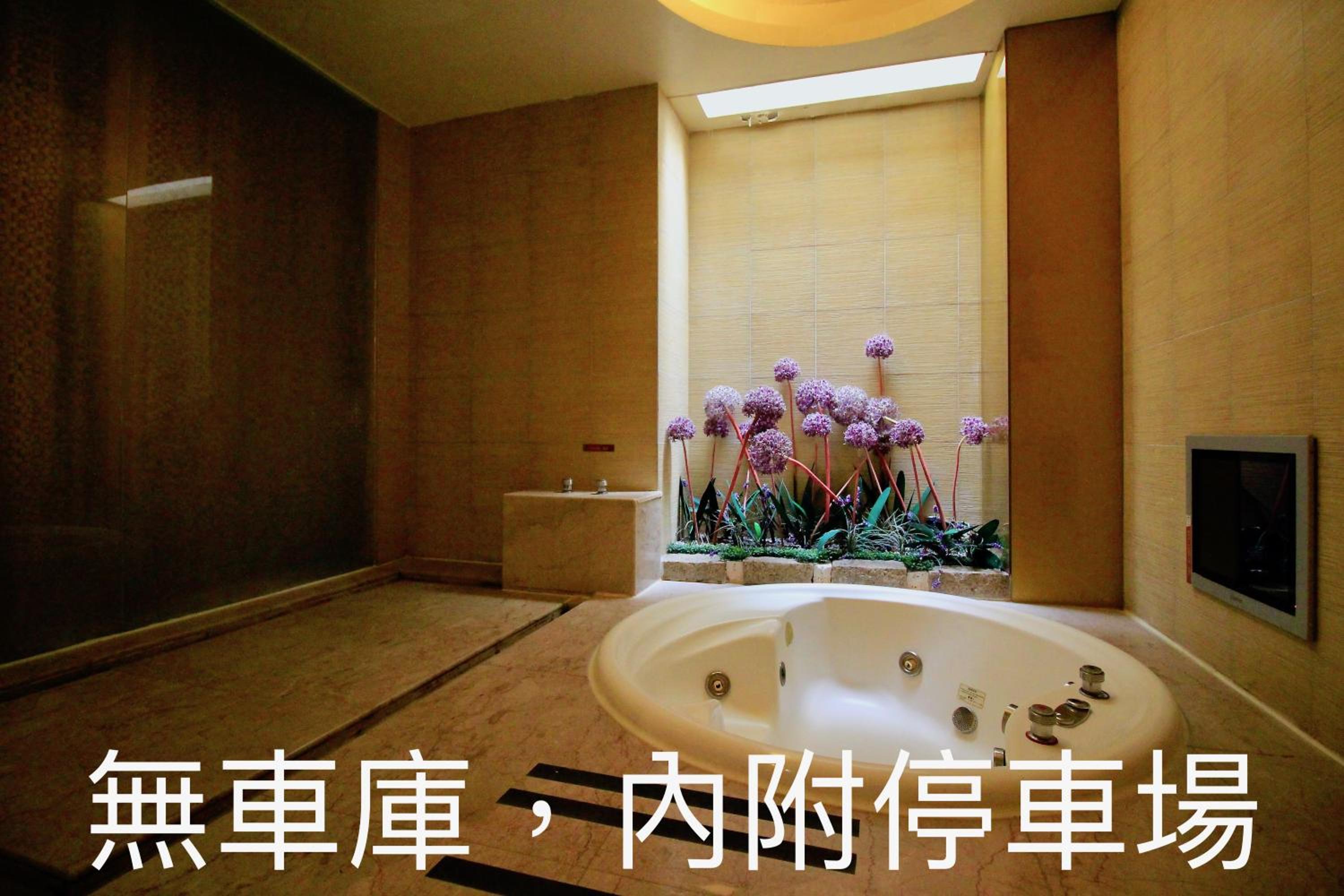 Photo 24