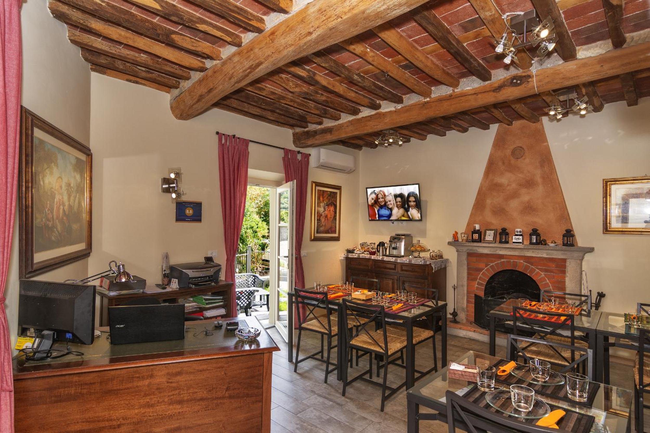 Art Gallery B&B