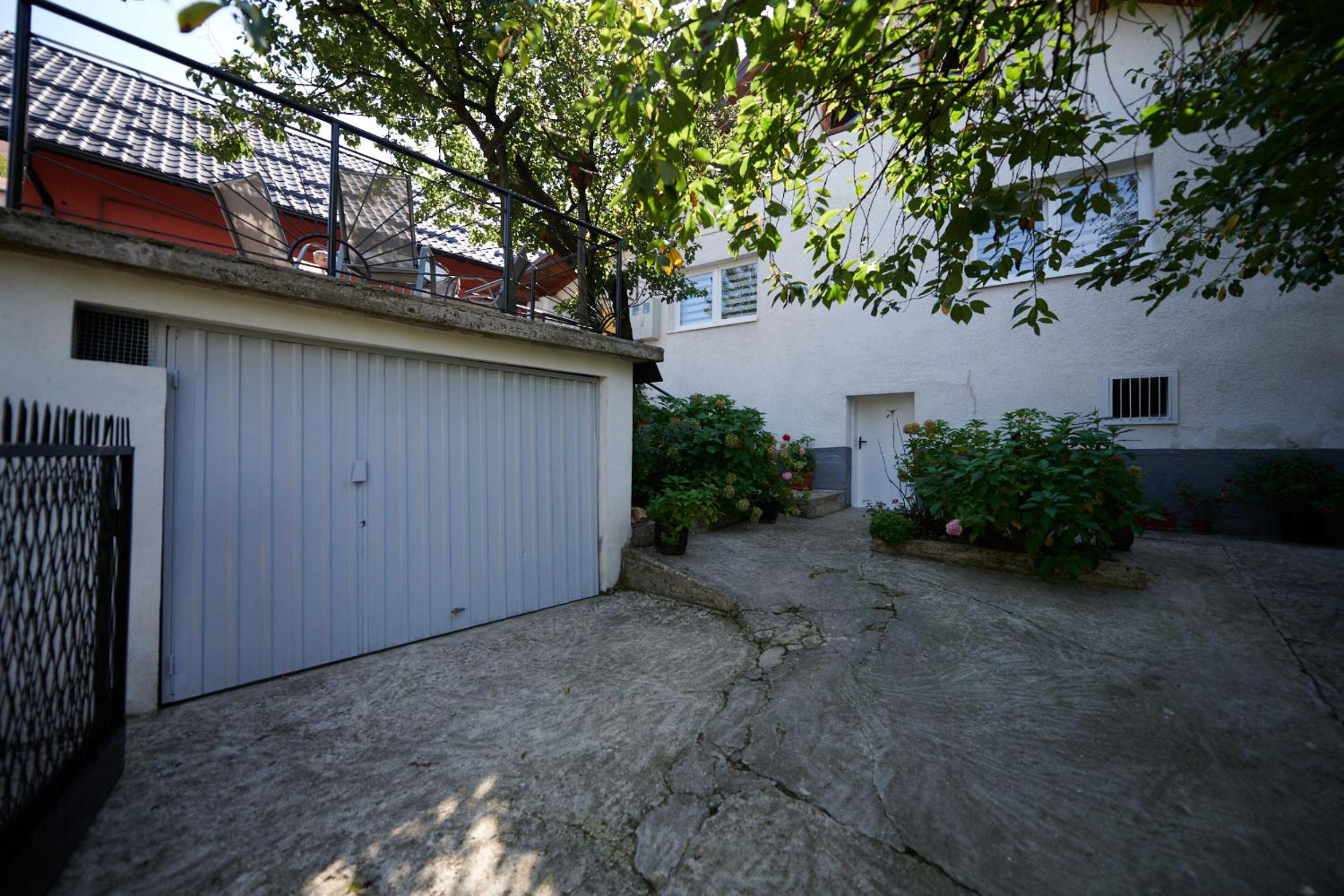 Photo 41