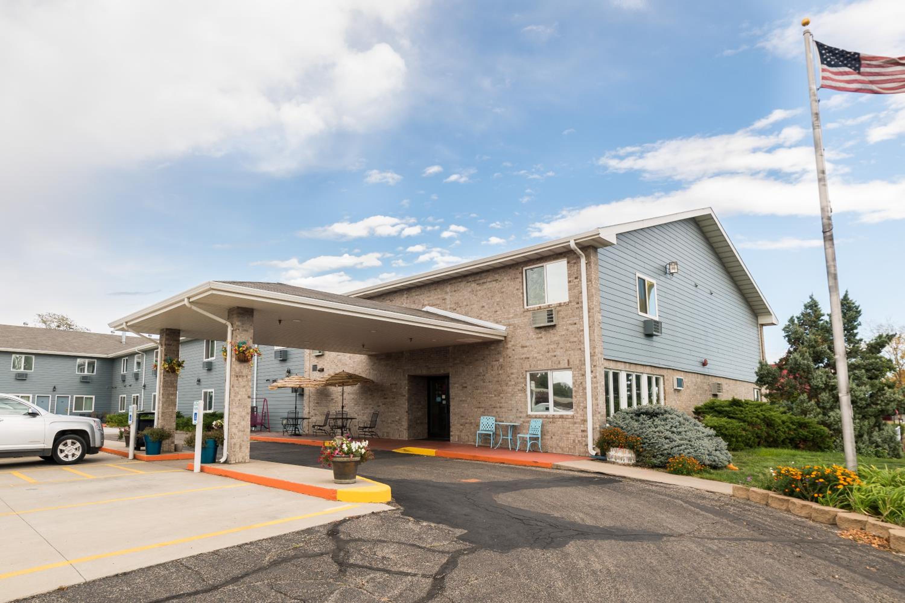 Pierre Vacations - Governors Inn a Travelodge by Wyndham - Property Image 24