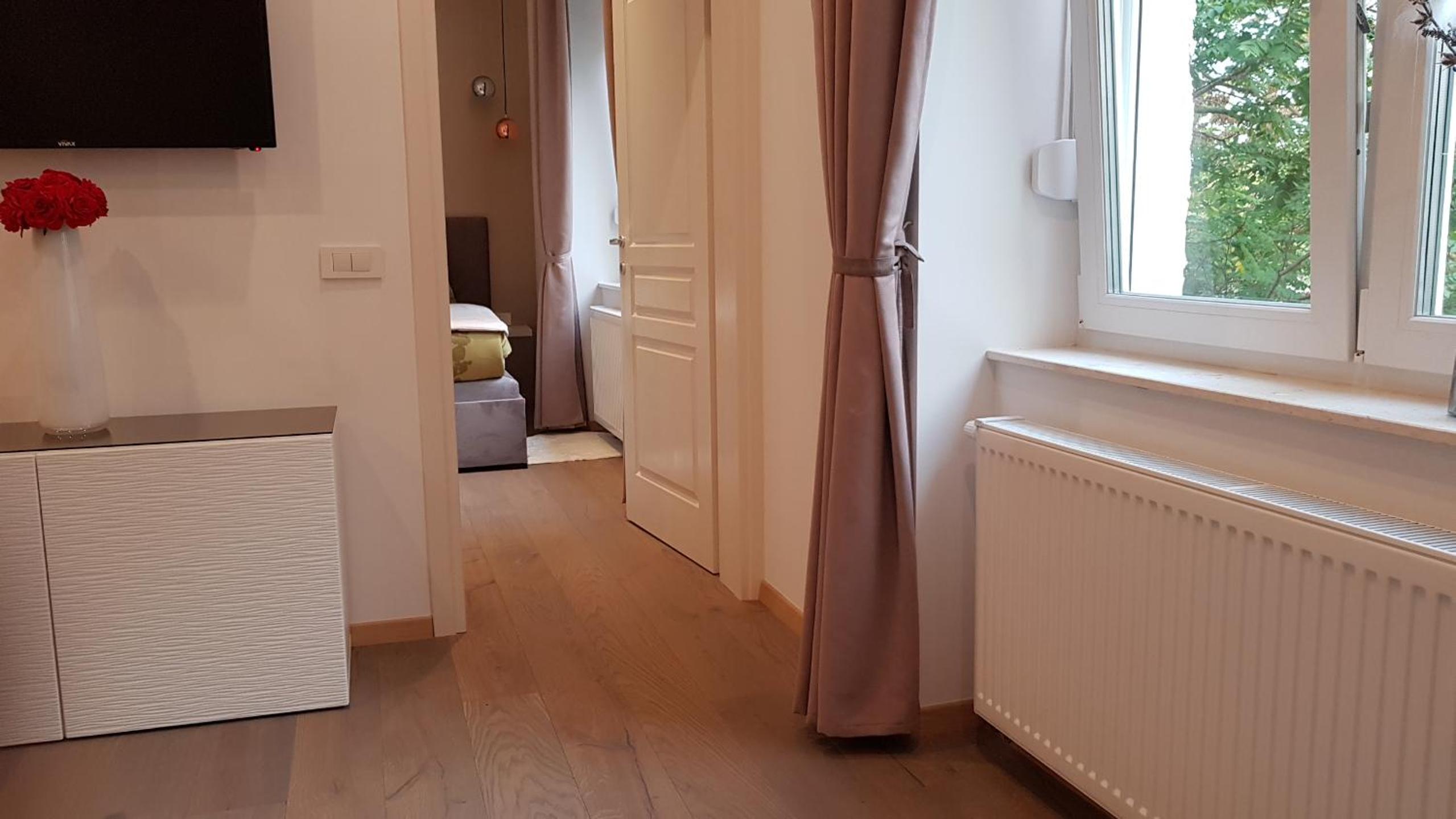 Citylux Apartments