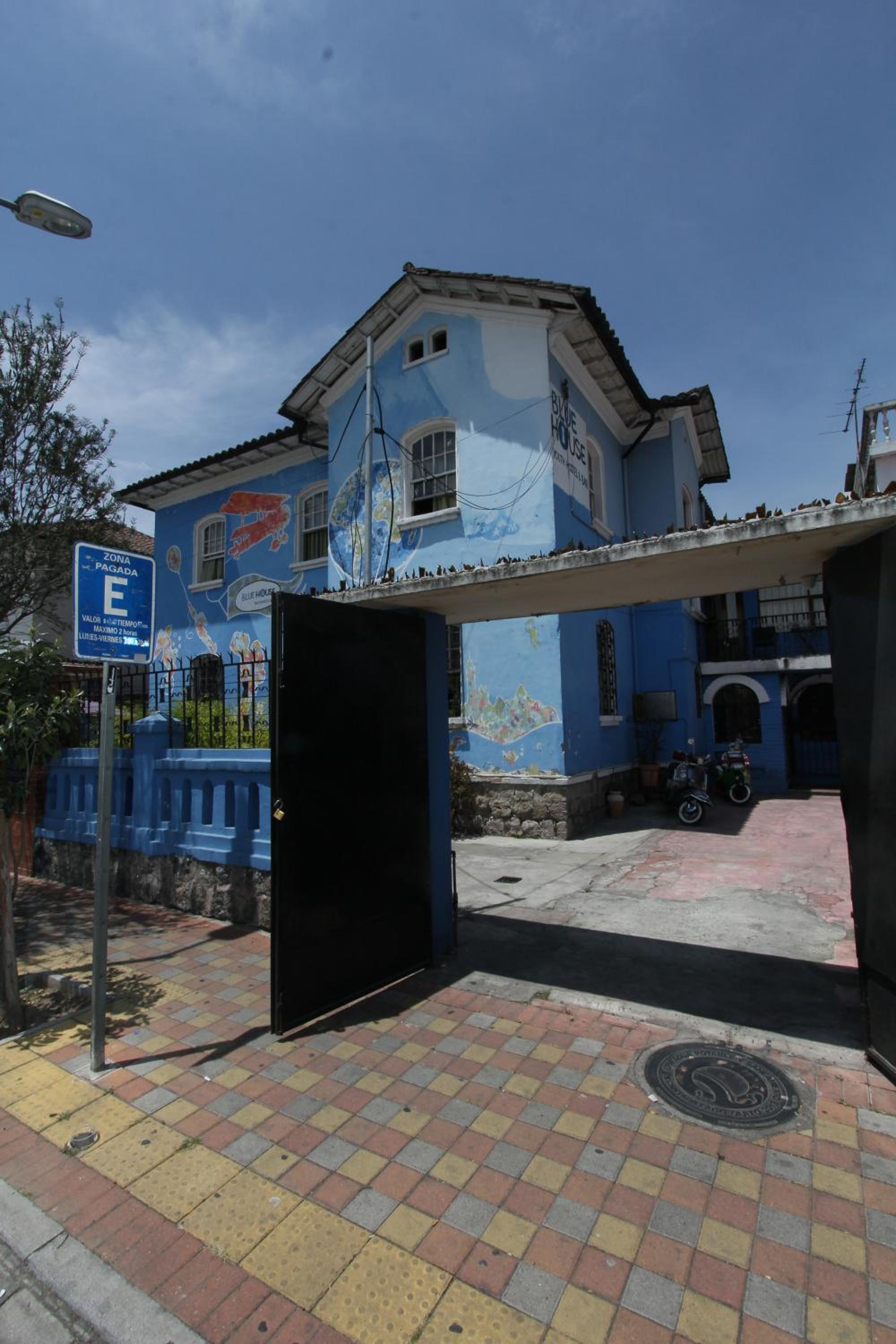 Blue House Youth Hostel