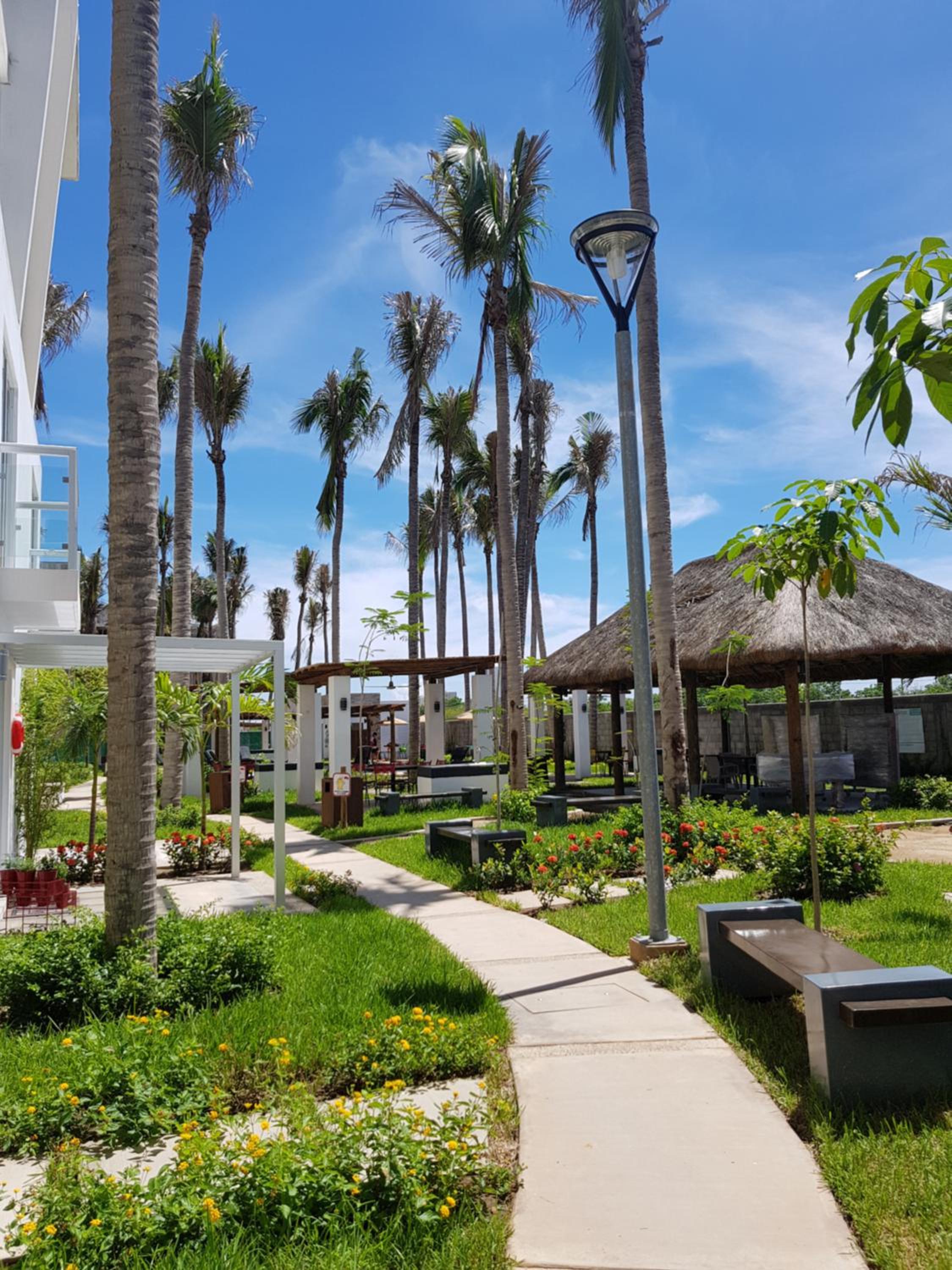 Condominio con alberca en Zona Cerritos view 5