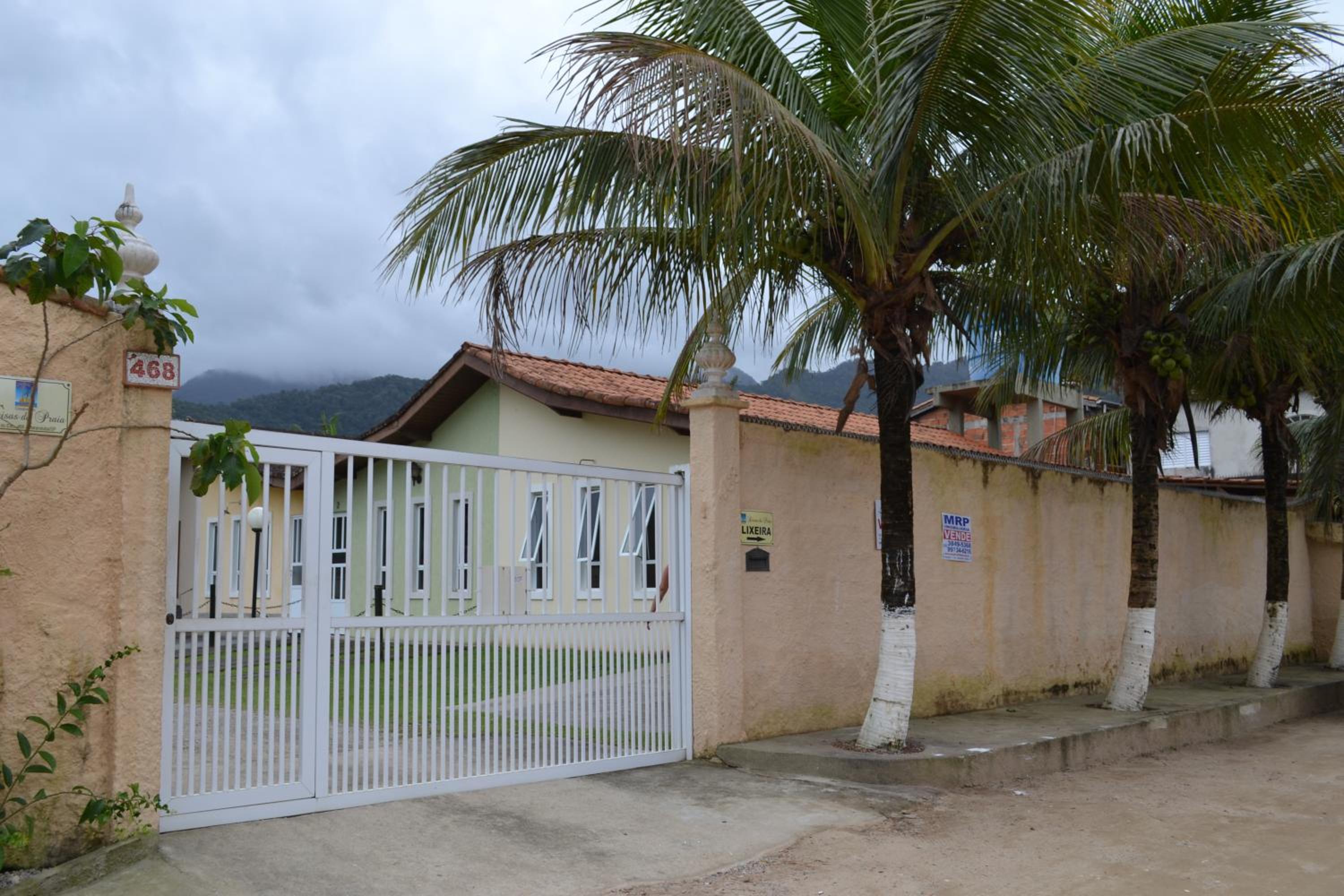 Casa Condominio 250M Praia Maranduba Wifi Churrasqueira