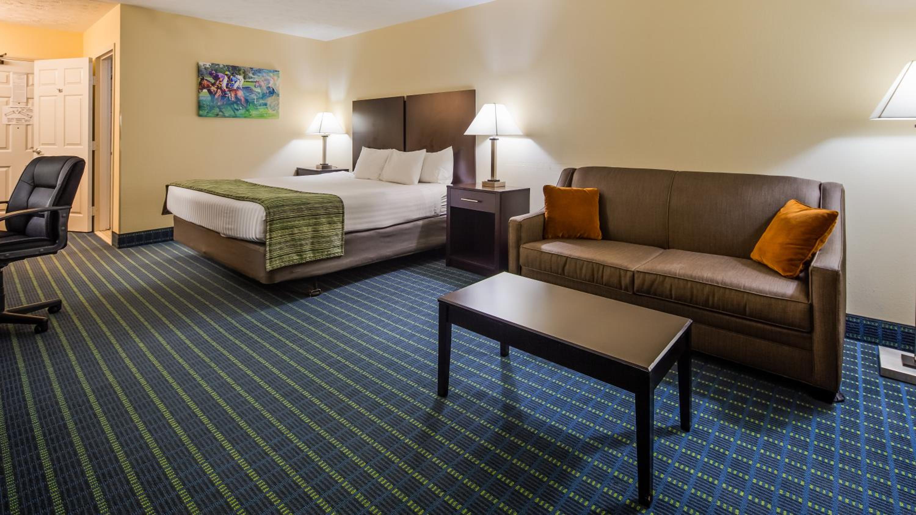 Frankfort Vacations - Best Western Parkside Inn - Property Image 12