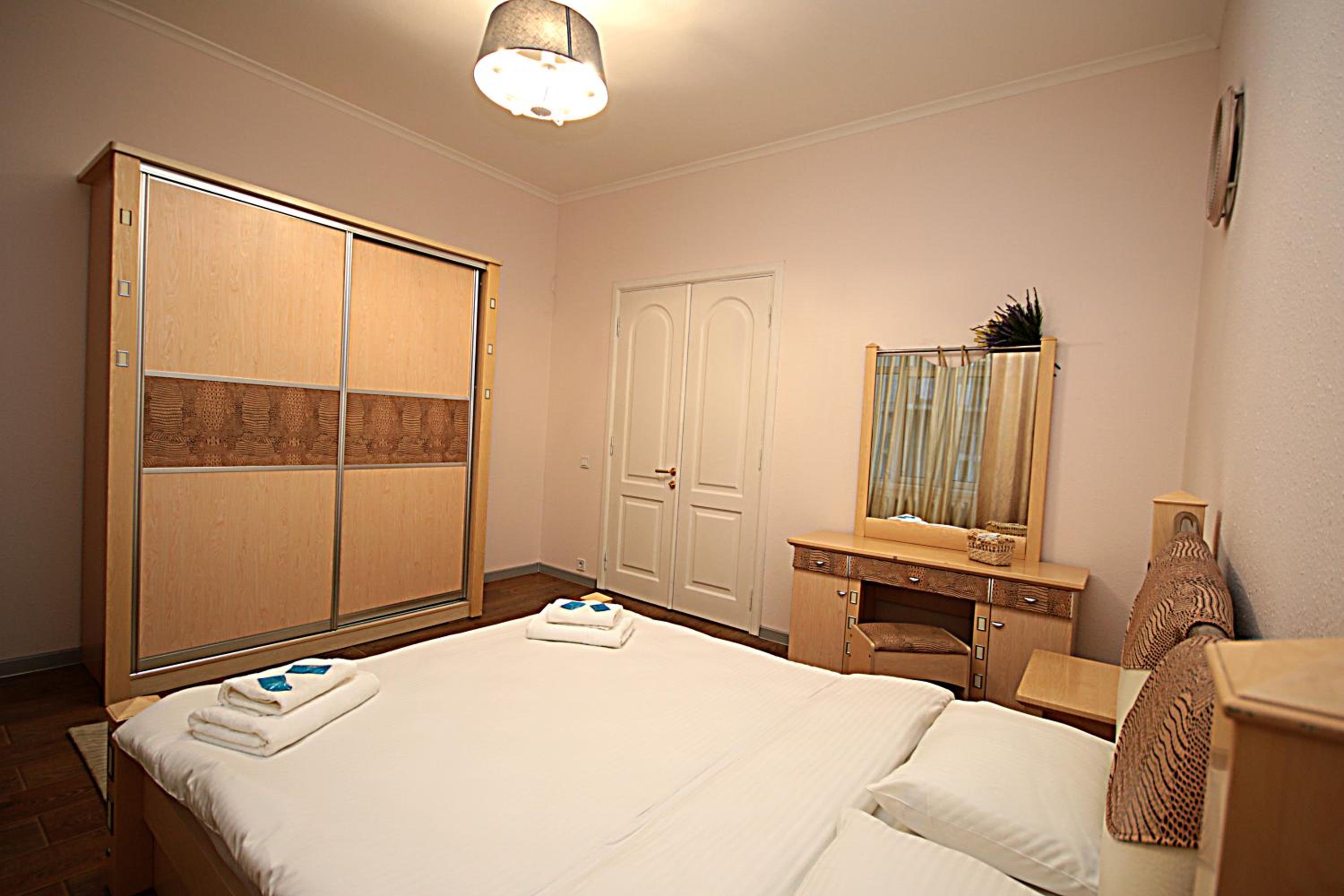 Inn Home Apartments - Kreshchatyk area view 5