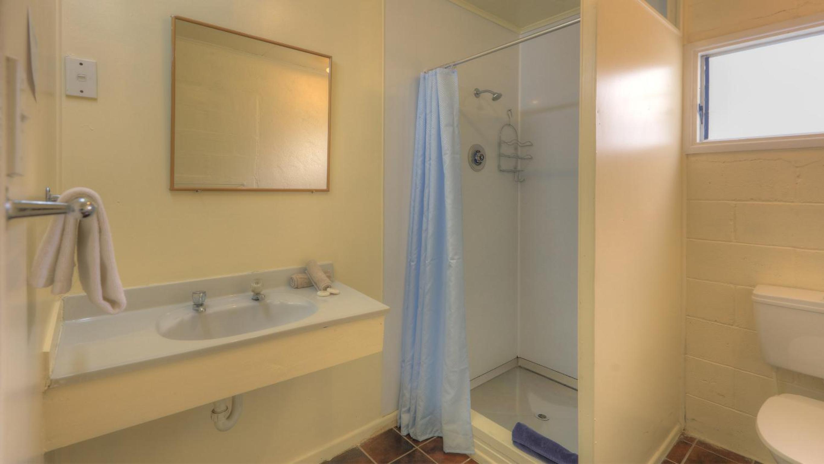Kiikii Inn & Suites