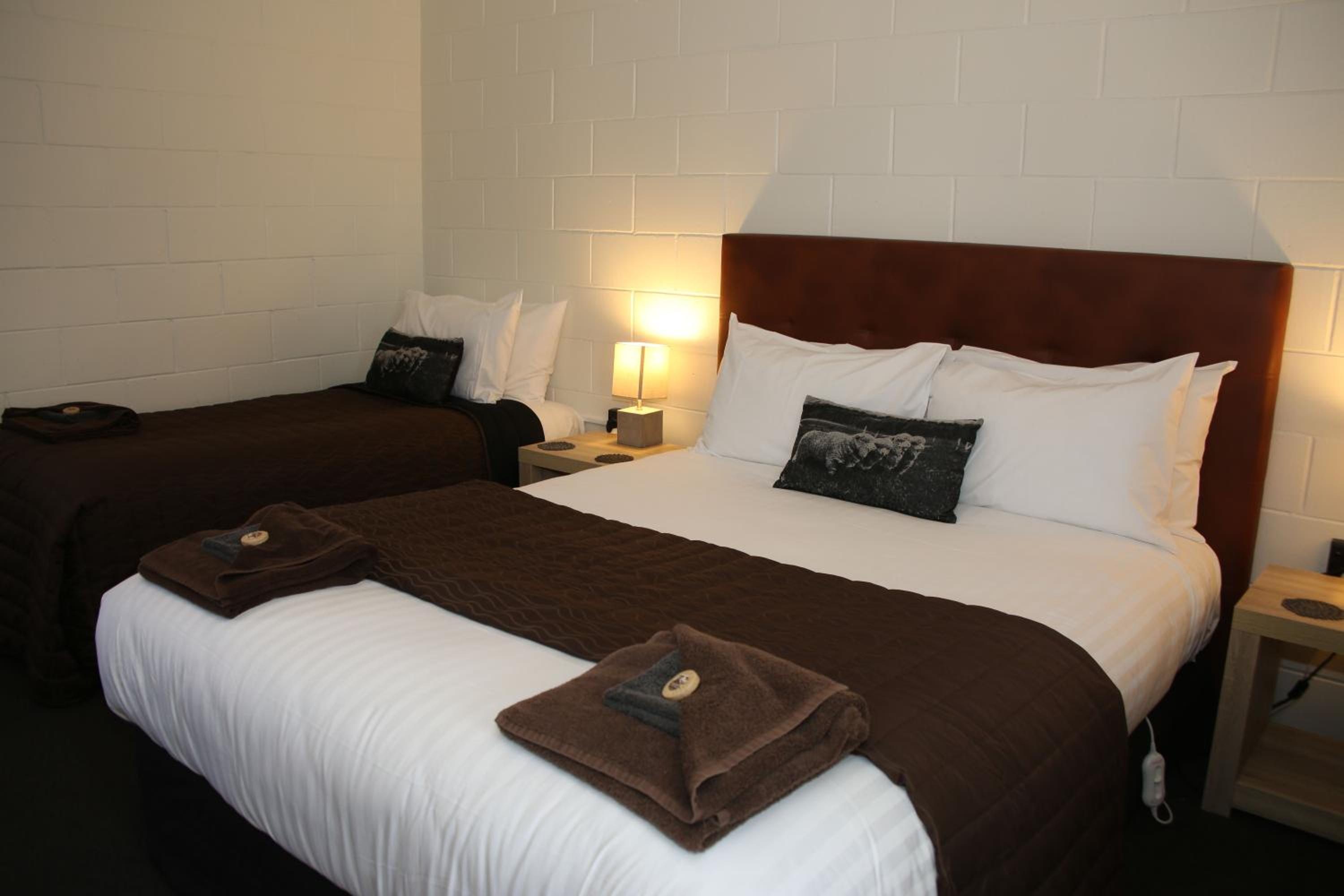 Mackenzie Motels
