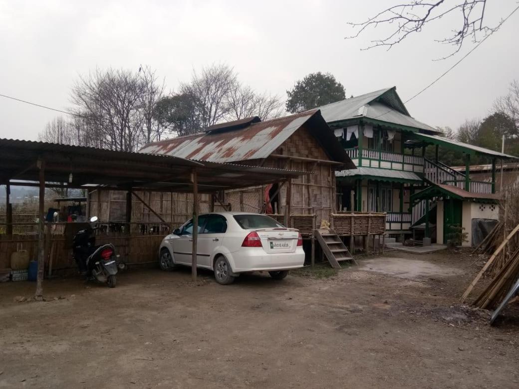 Vamoose Nehabo view 2