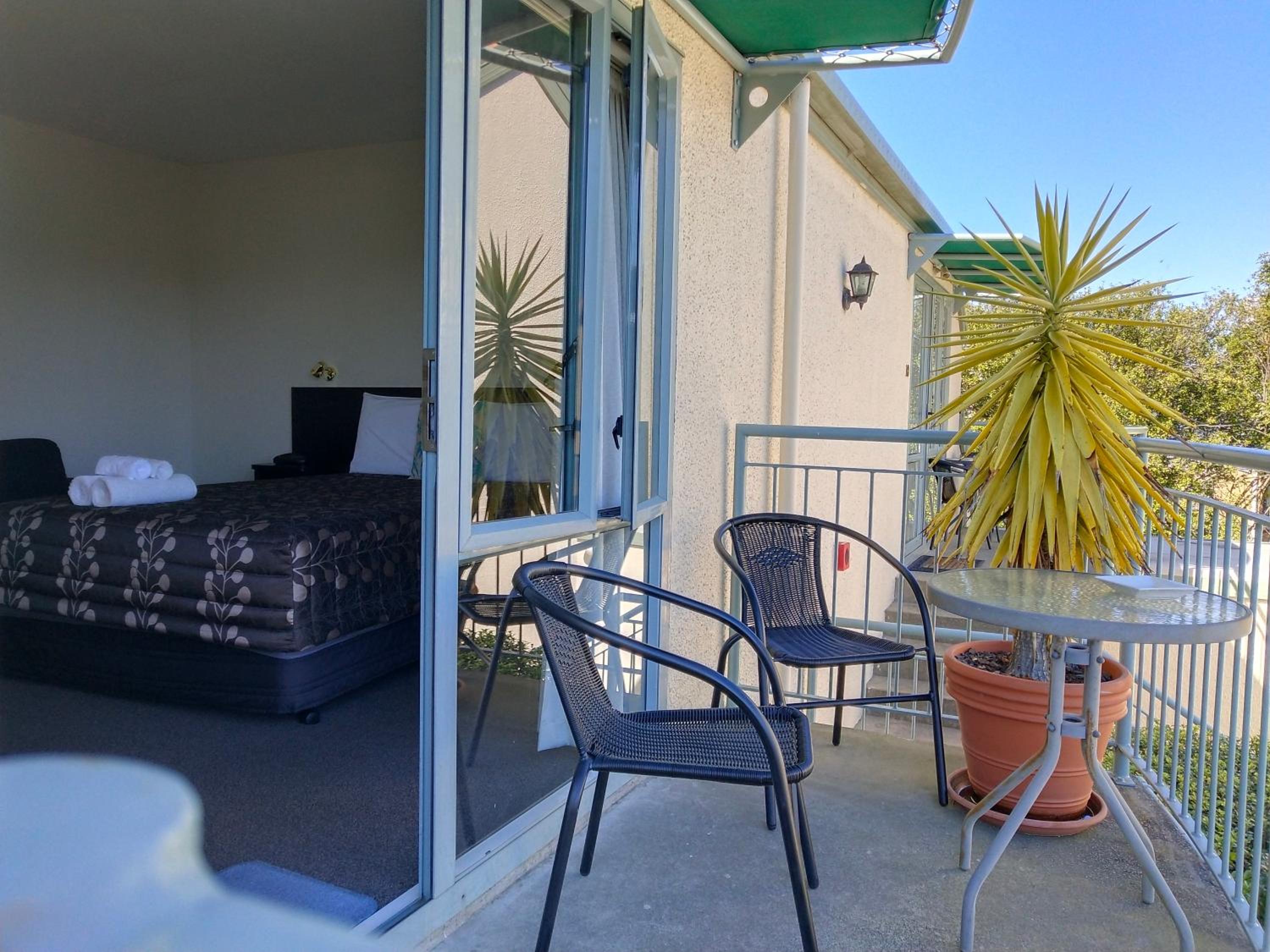 Alcala Motor Lodge - Image 3