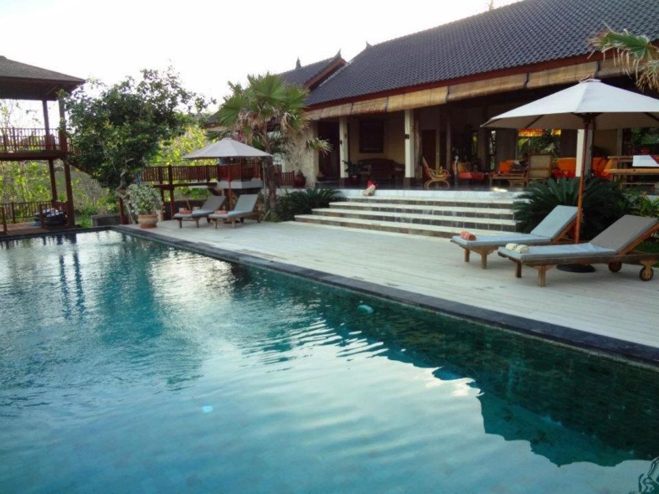 Villa Anjing