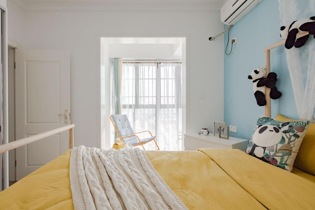 Chengdu Chenghua·Giant Panda Breeding Base Locals Apartment 00169920