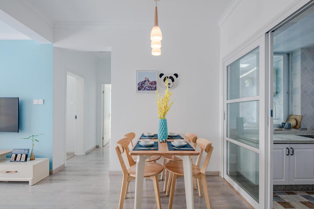 Chengdu Chenghua·Giant Panda Breeding Base Locals Apartment 00169920