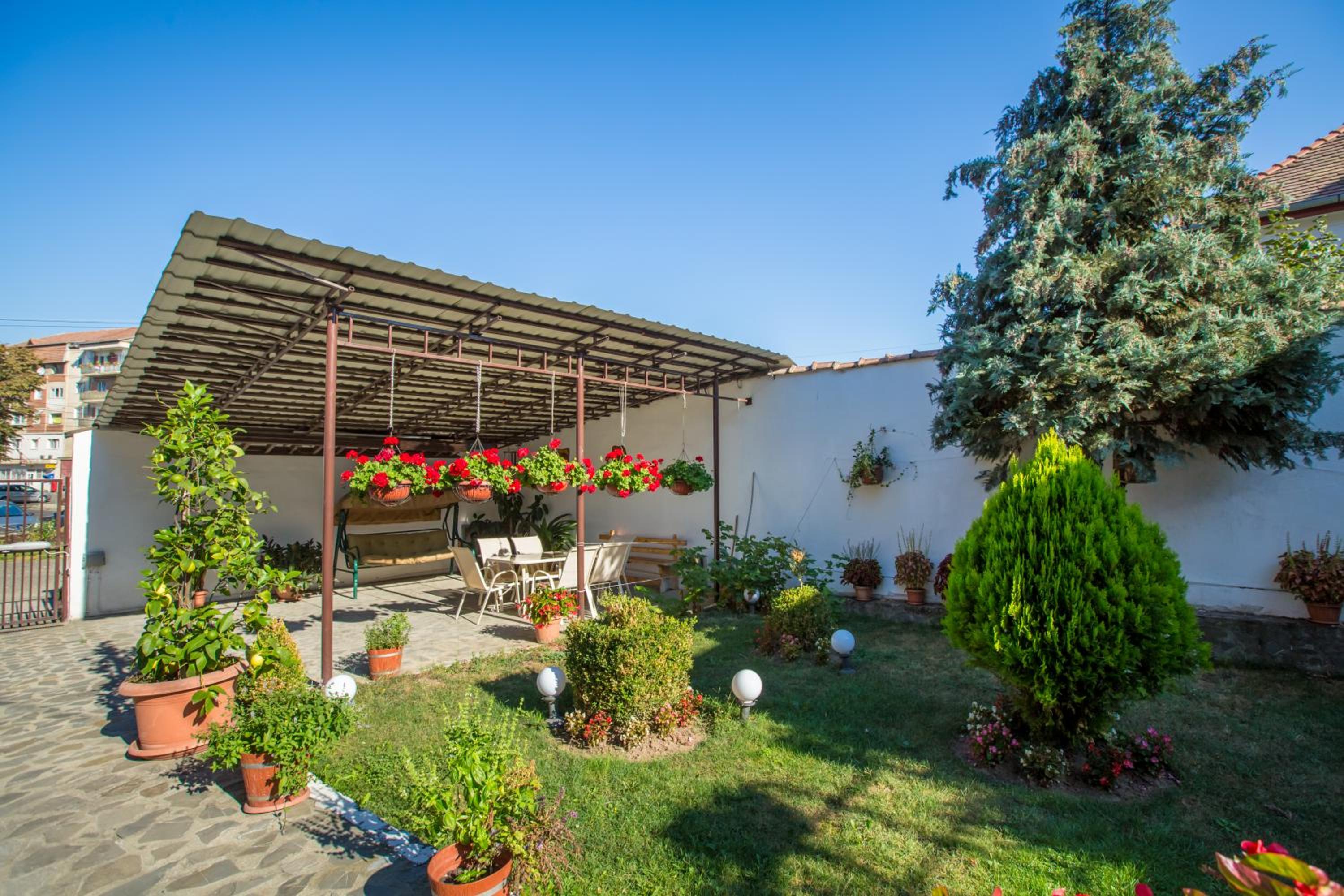 Simar Bed & Coffee Guesthouse