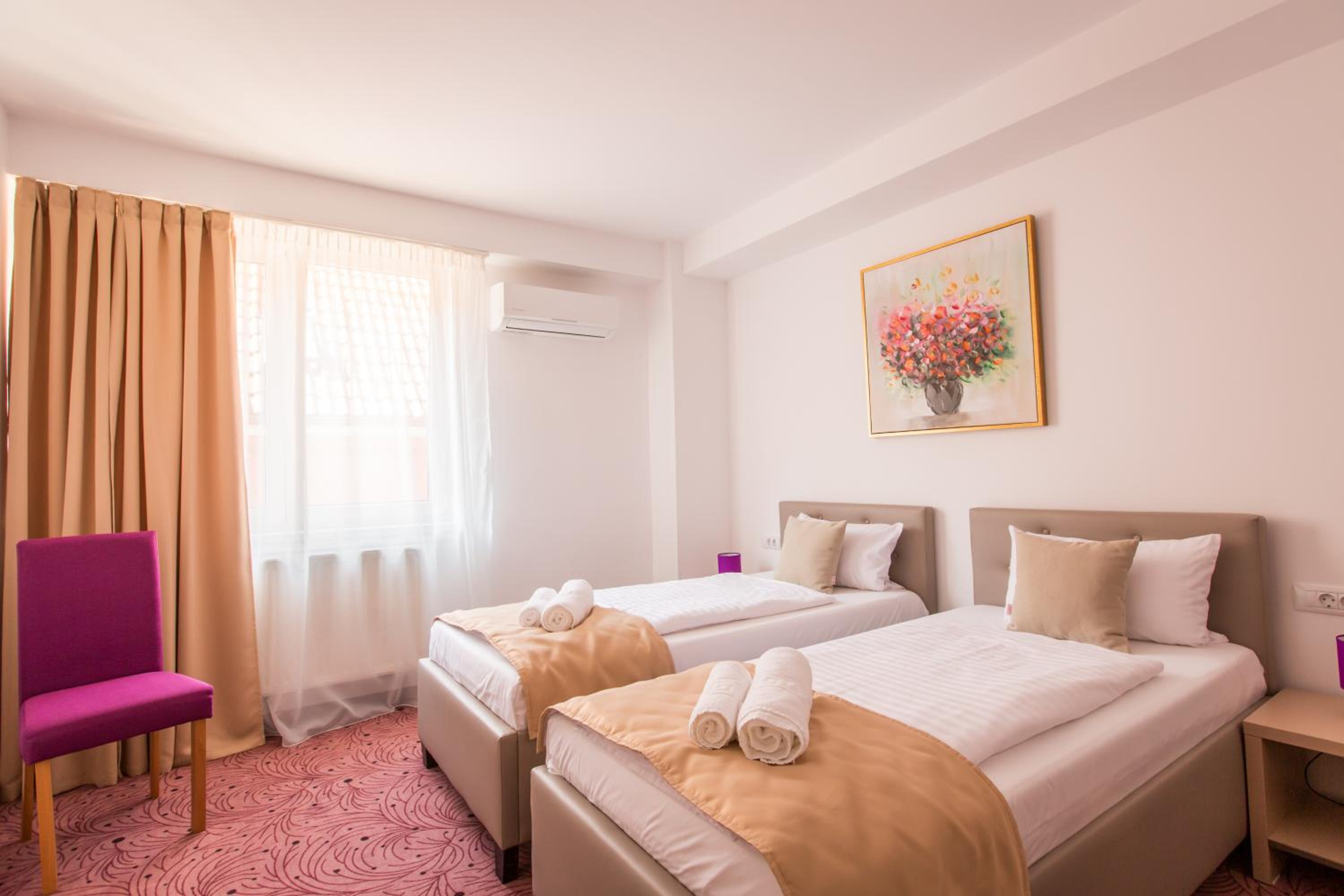 Simar Bed & Coffee Guesthouse
