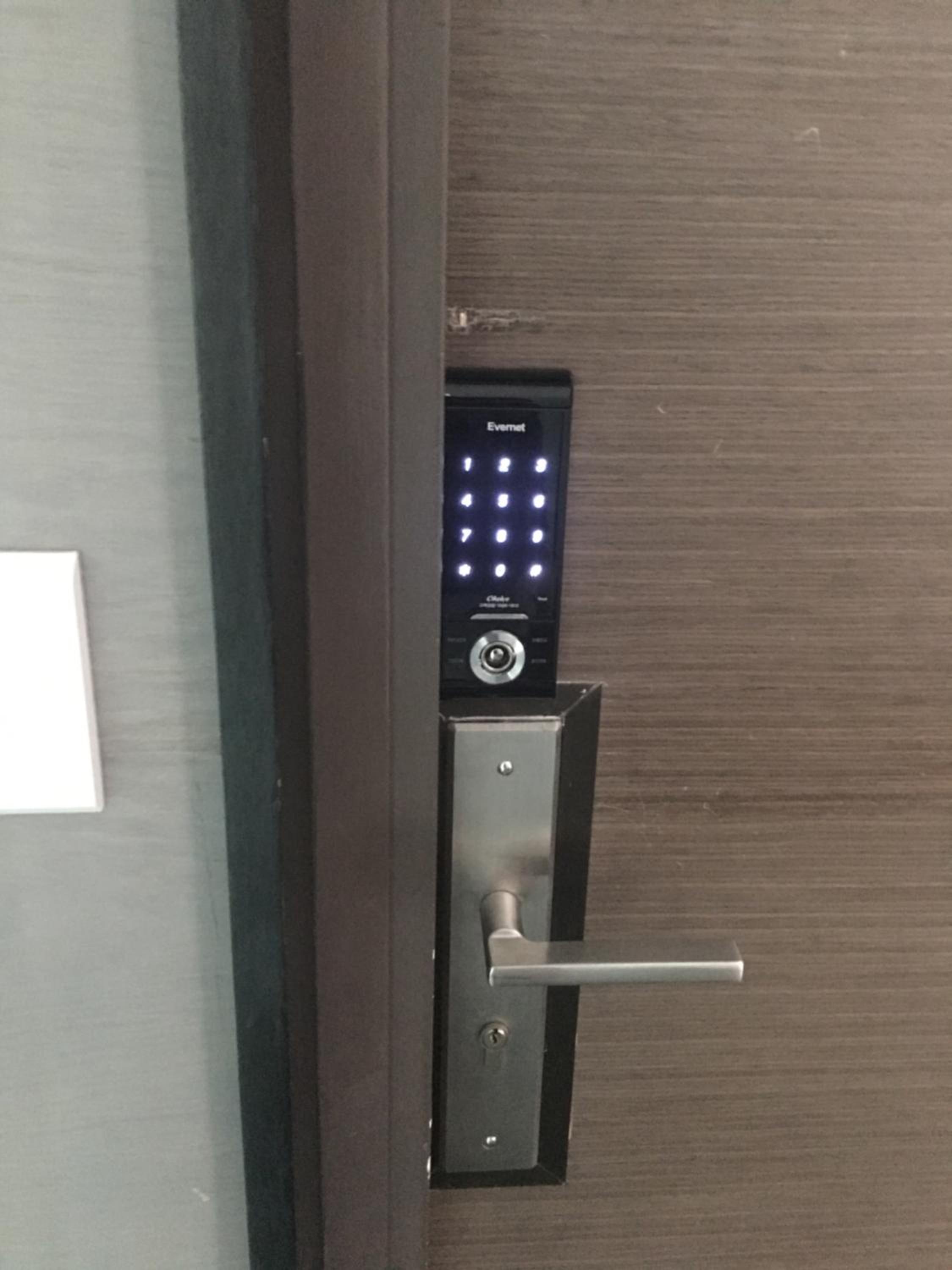 Photo 11