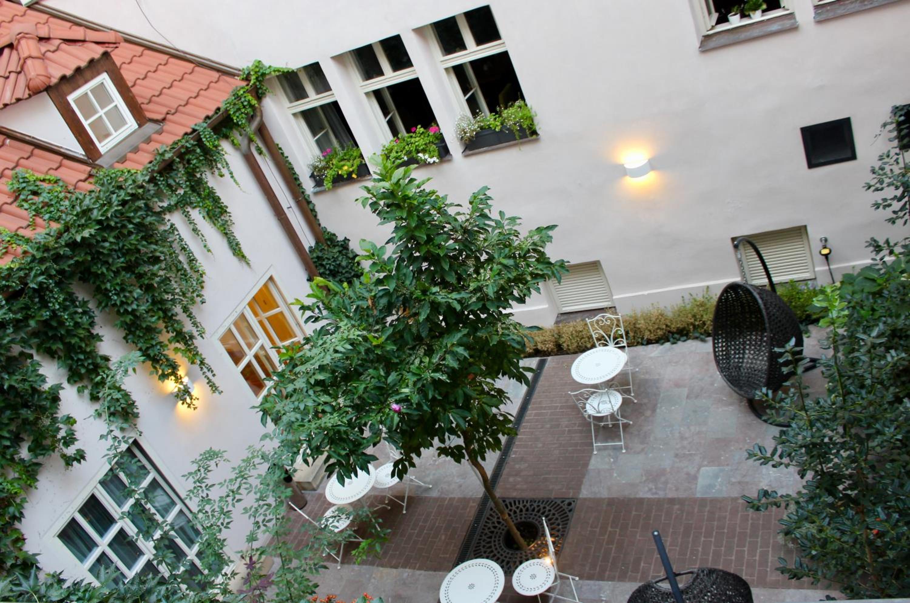 Nobles Apartments