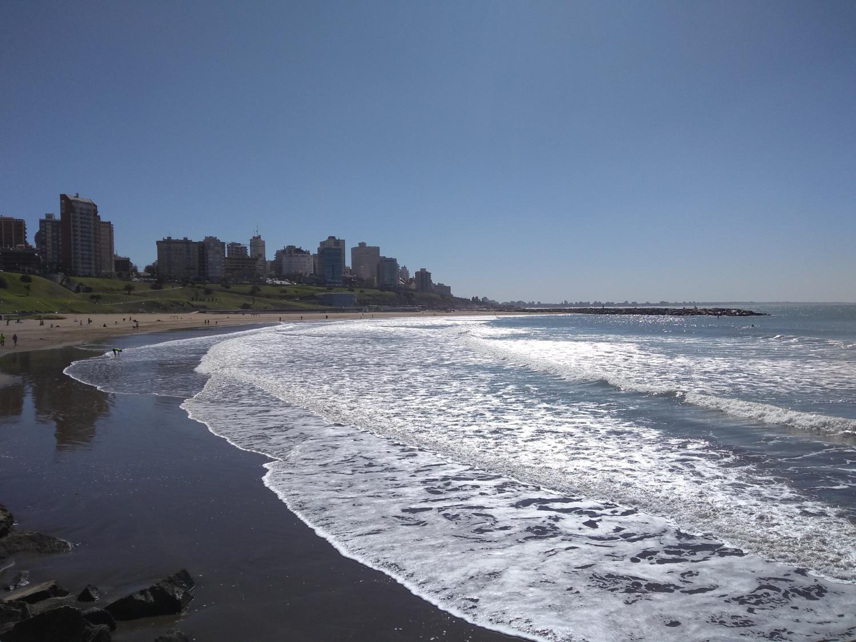 Depto de Leo frente al mar