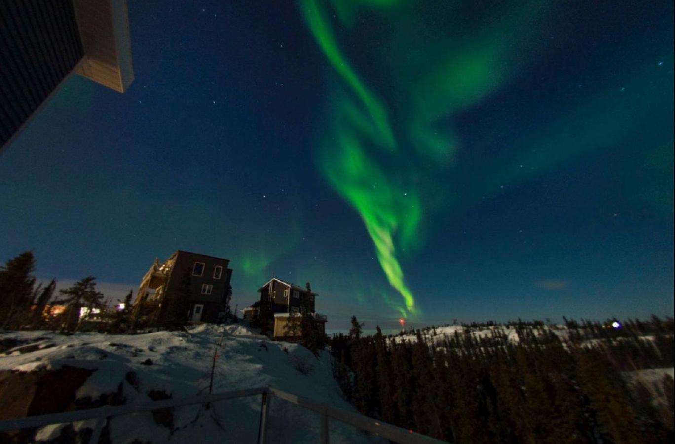 Aurora deluxe Guest House