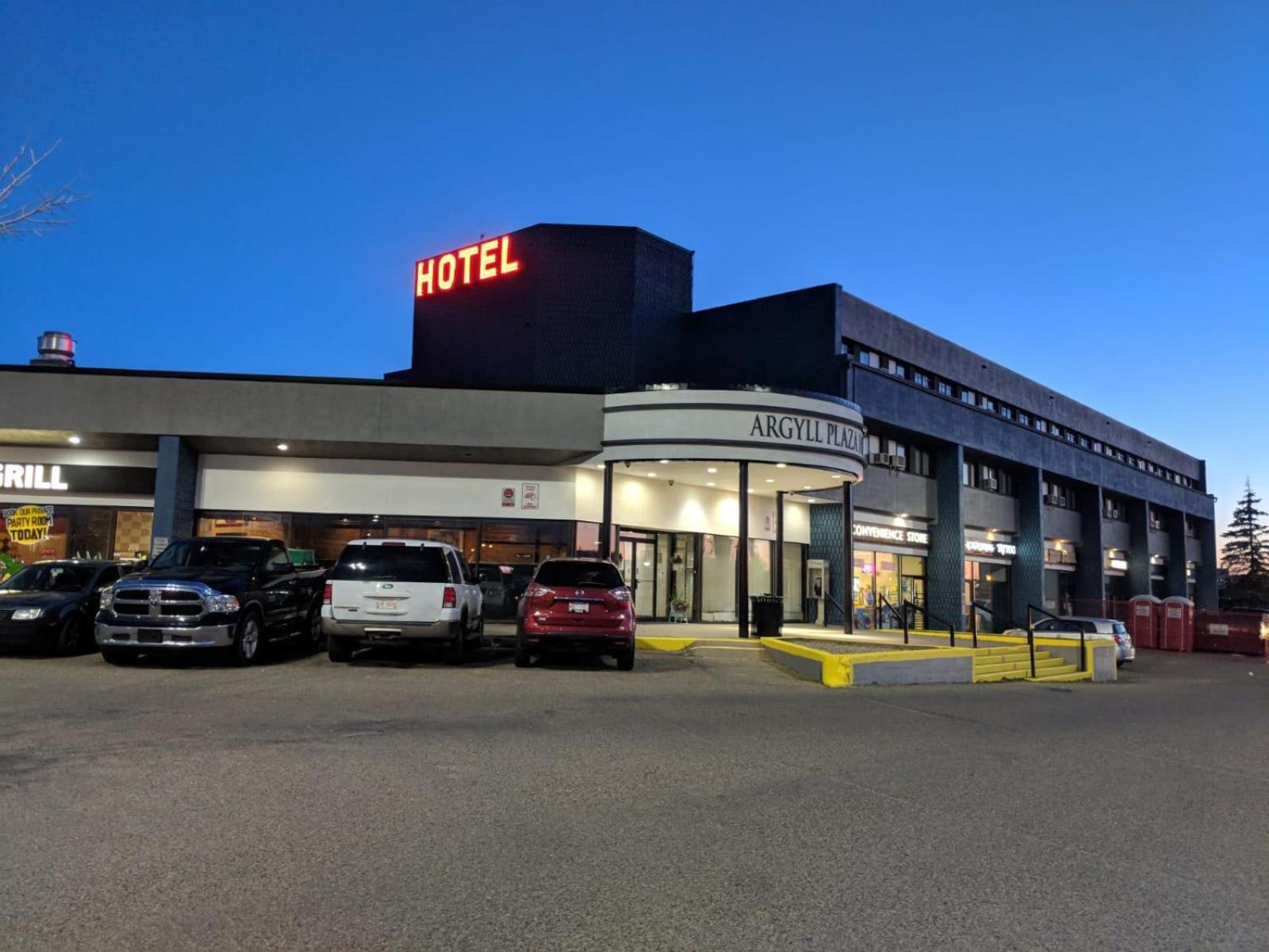 Hotel Argyll Plaza Hotel - Image 1