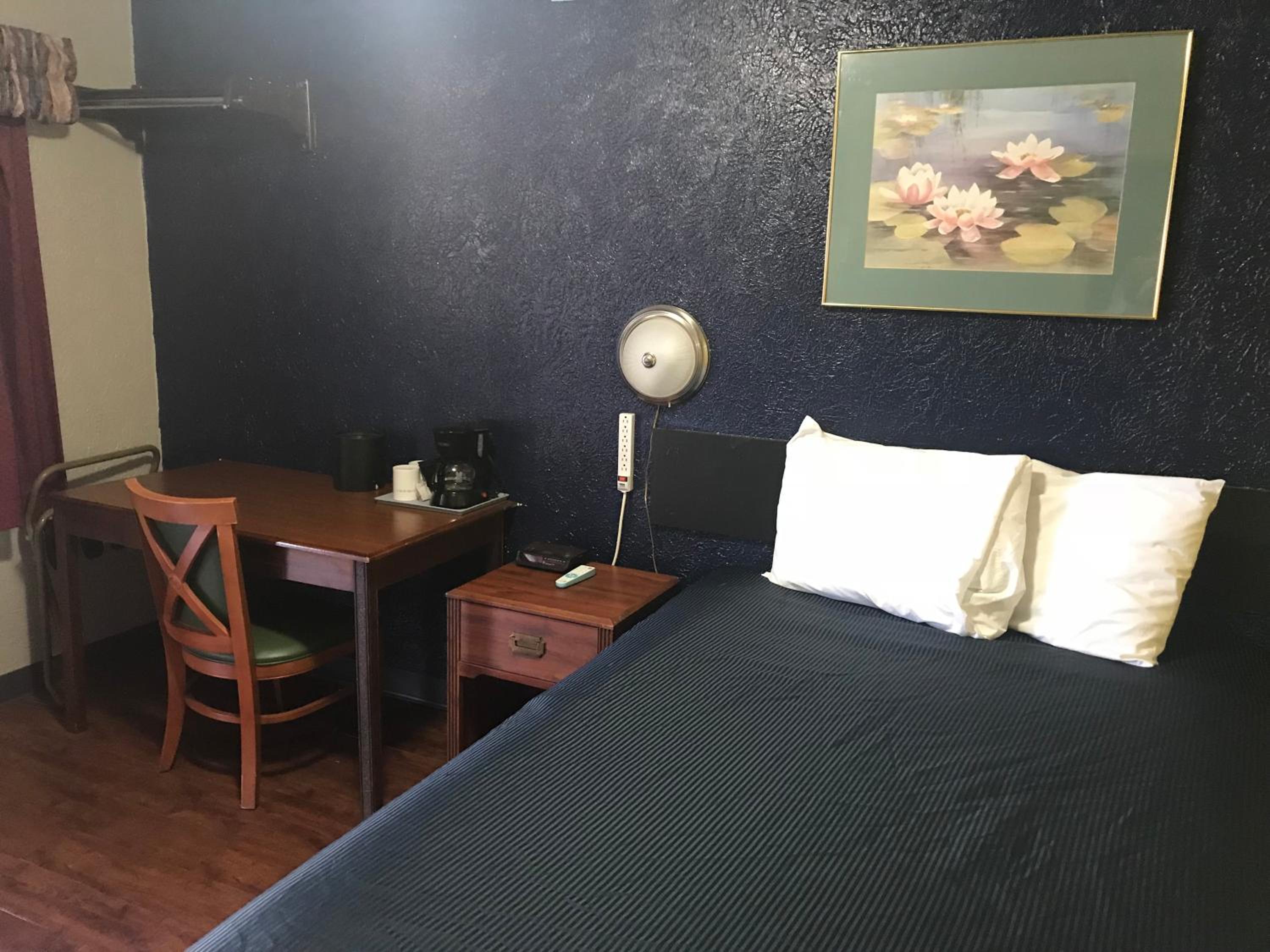 Cooper Motel Tuscola
