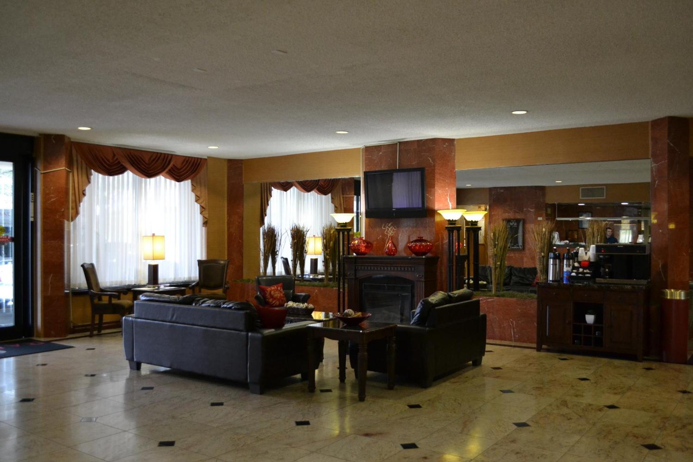 Newburgh Vacations - Ramada by Wyndham Newburgh/West Point - Property Image 26