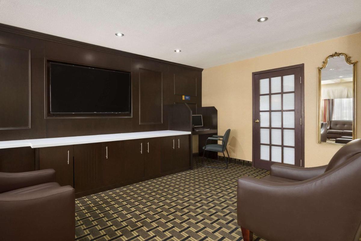 meeting room